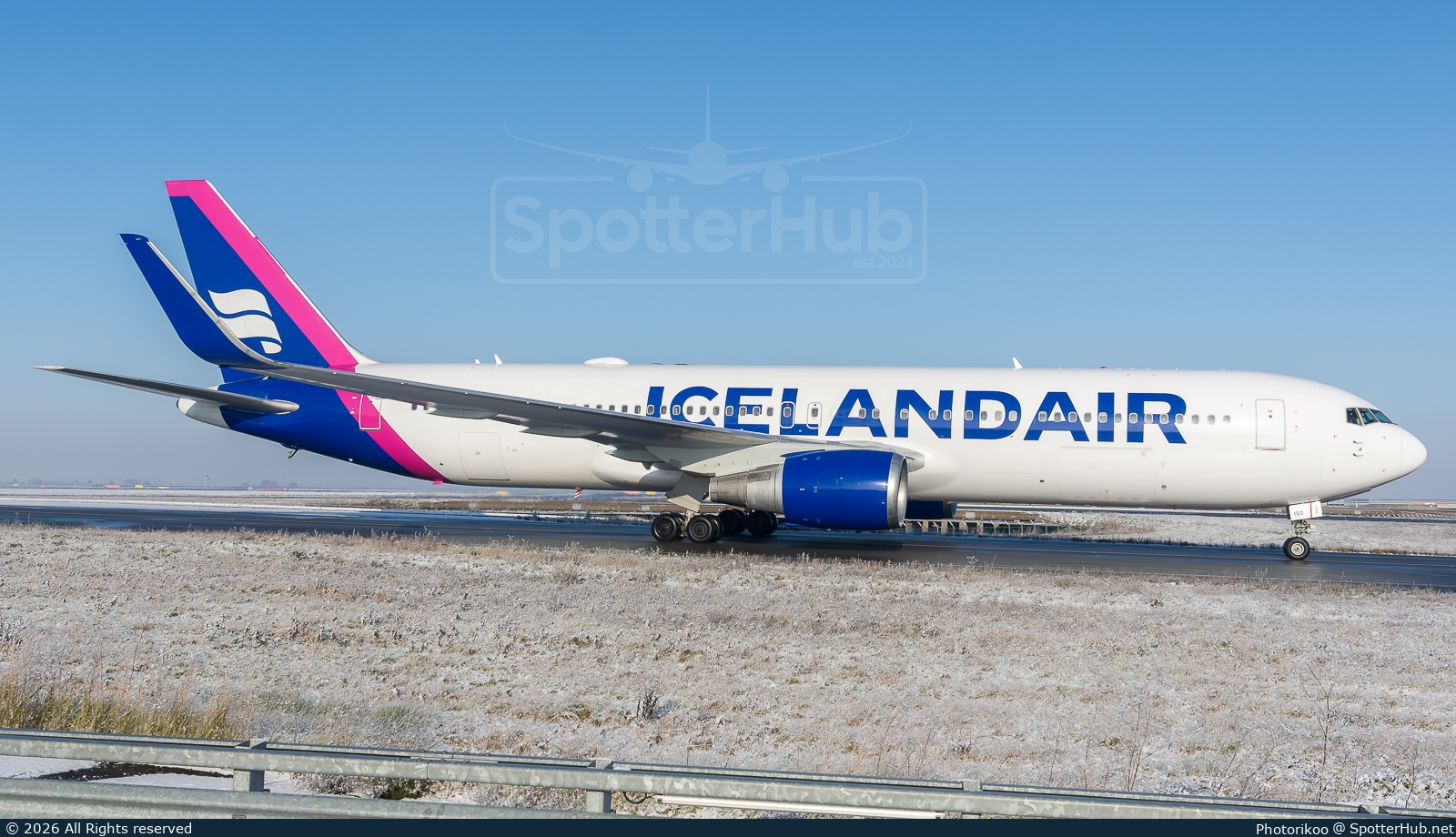 Photo of TF-ISO - Boeing 767-319(ER) operated by Icelandair