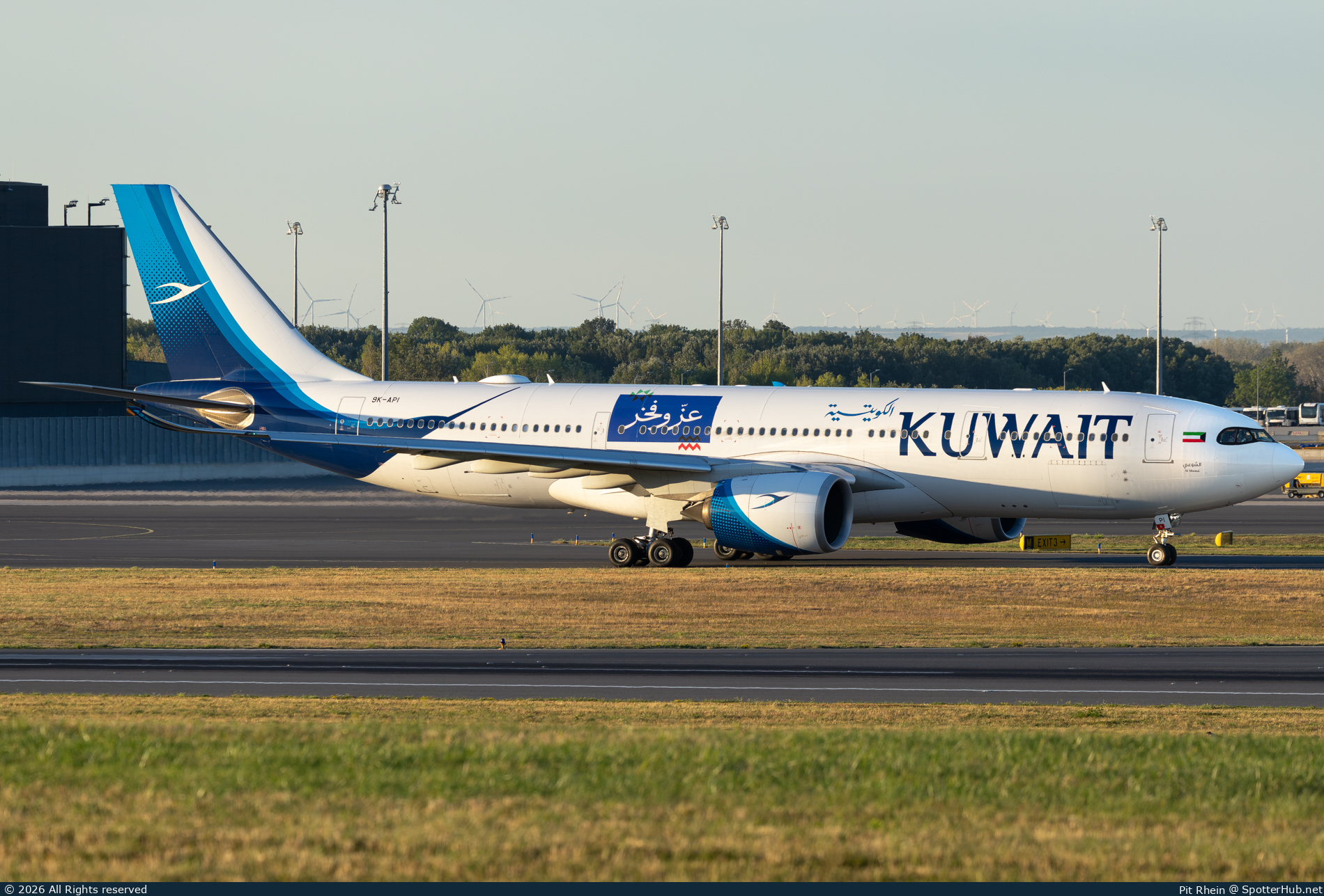 Photo of 9K-API - Airbus A330-841 operated by Kuwait Airways