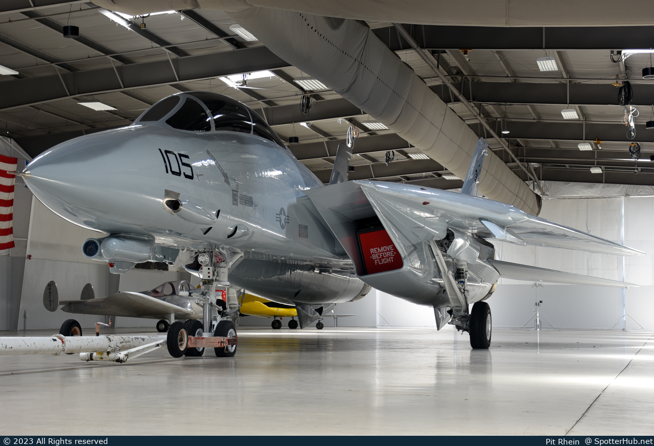 Photo of 159619 - Grumman F-14D(R) Tomcat at Linder International