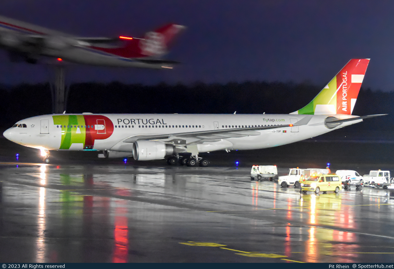 Photo of CS-TOP - Airbus A330-202 operated by TAP Air Portugal