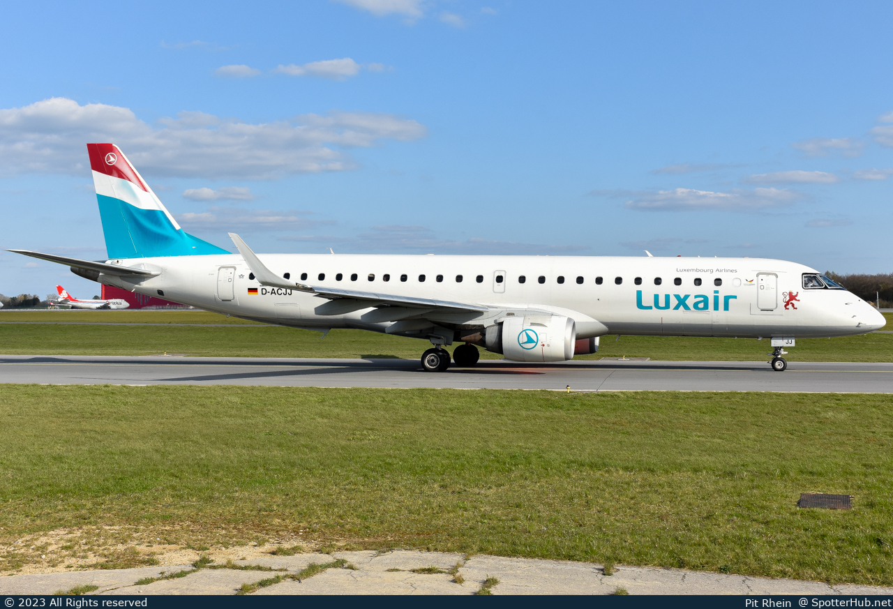 Photo of D-ACJJ - Embraer ERJ-190LR operated by Luxair (opb German Airways)