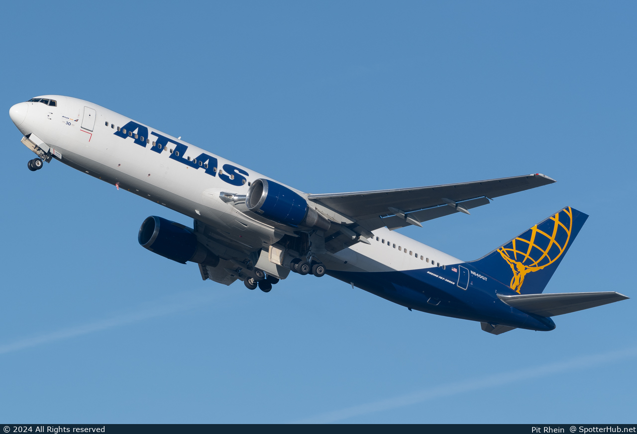 Photo of N640GT - Boeing 767-3S1(ER) operated by Atlas Air