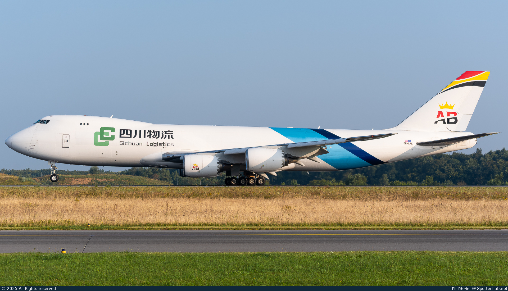 Photo of OE-LFC - Boeing 747-87UF operated by Sichuan Logistics (opb Air Belgium)