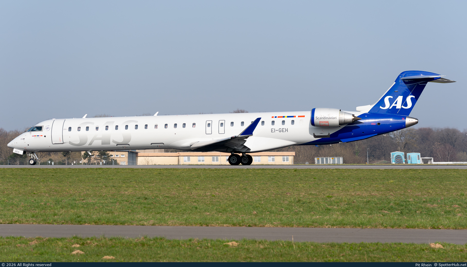 Photo of EI-GEH - Bombardier CRJ-900LR operated by SAS Scandinavian Airlines (opb CityJet)
