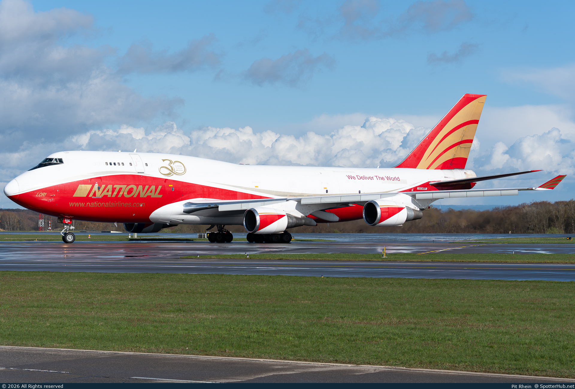 Photo of N936CA - Boeing 747-446(BCF) operated by National Airlines [2006]