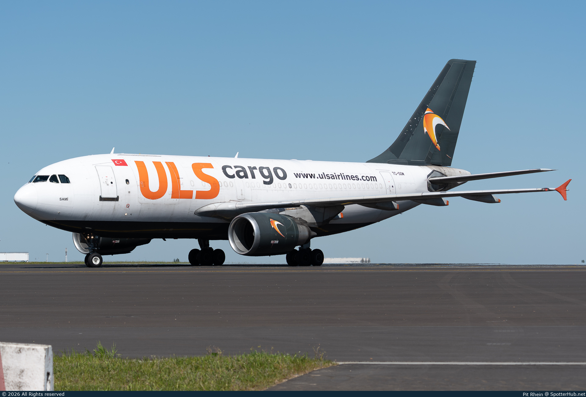 Photo of TC-SGM - Airbus A310-308(F) operated by ULS Airlines Cargo