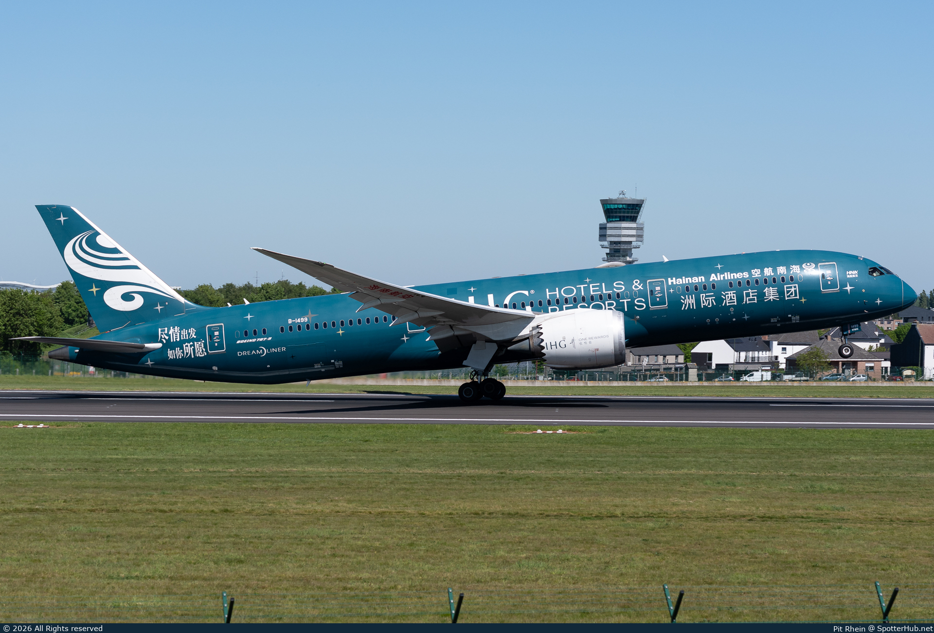 Photo of B-1499 - Boeing 787-9 Dreamliner operated by Hainan Airlines