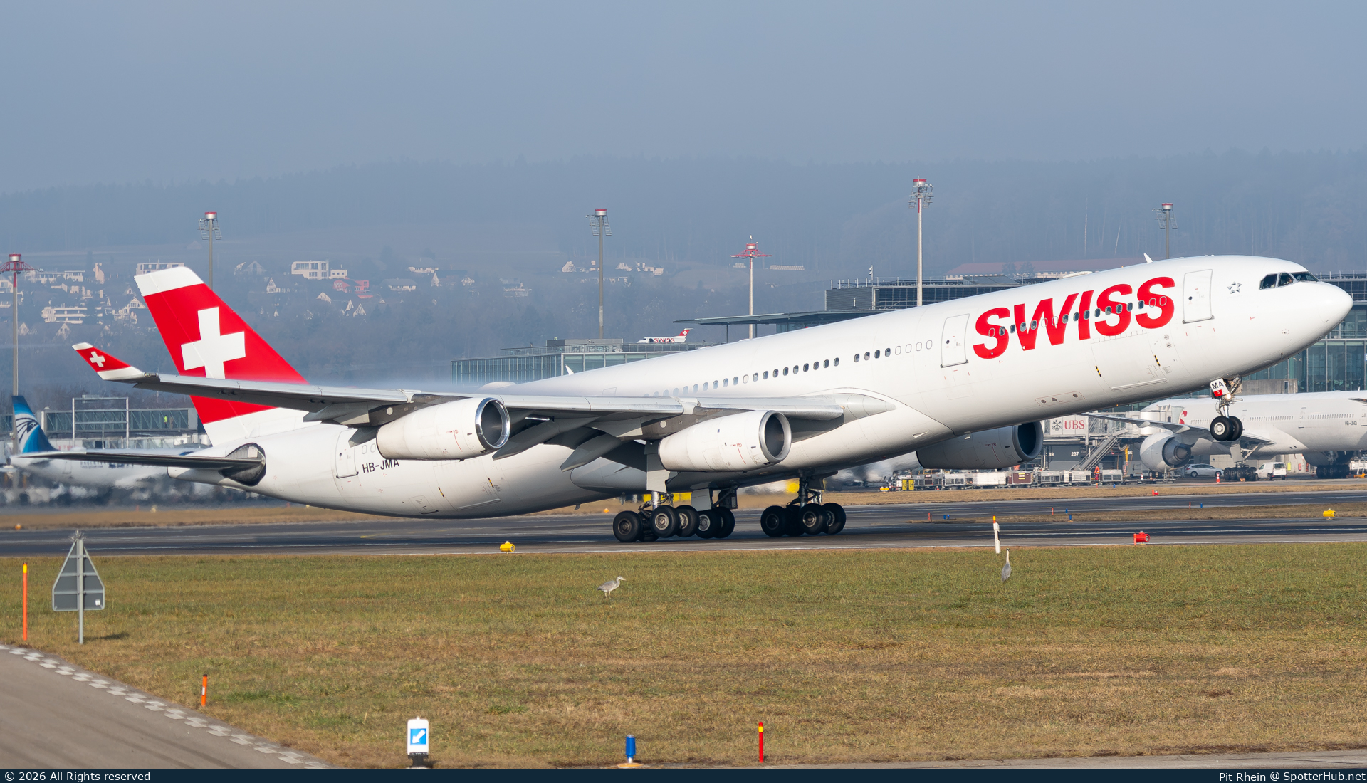 Photo of HB-JMA - Airbus A340-313 operated by Swiss International Air Lines