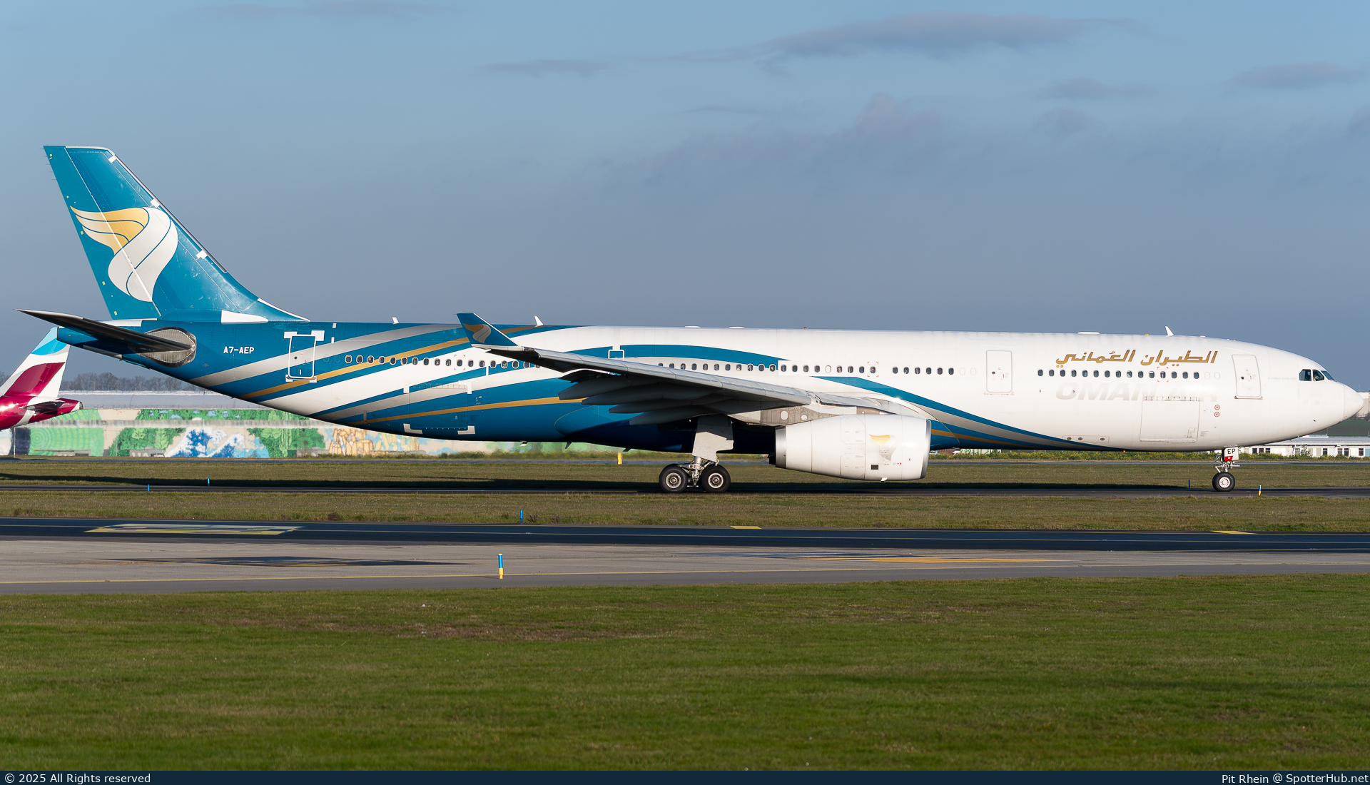 Photo of A7-AEP - Airbus A330-343 operated by Qatar Airways