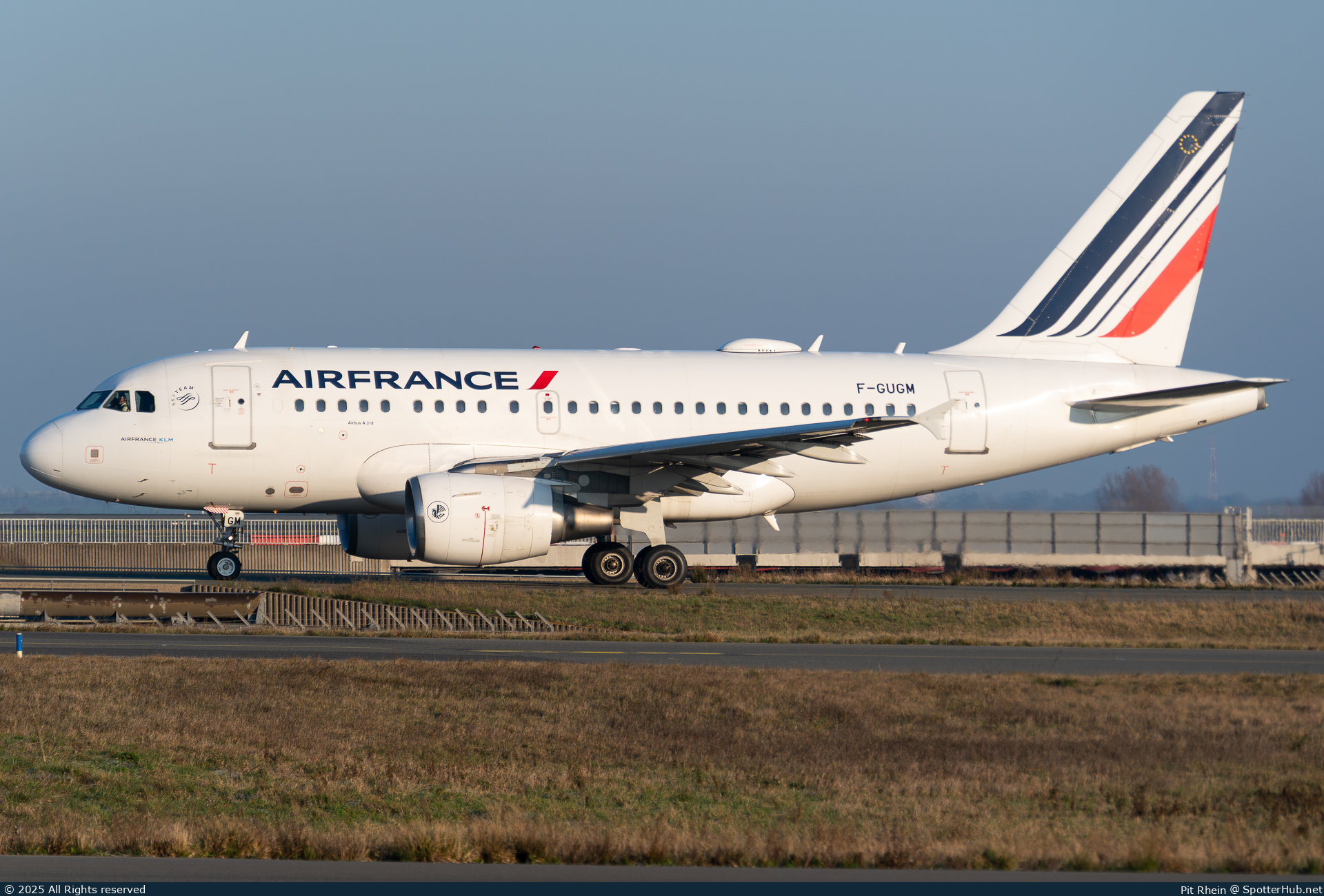 Photo of F-GUGM - Airbus A318-111 operated by Air France