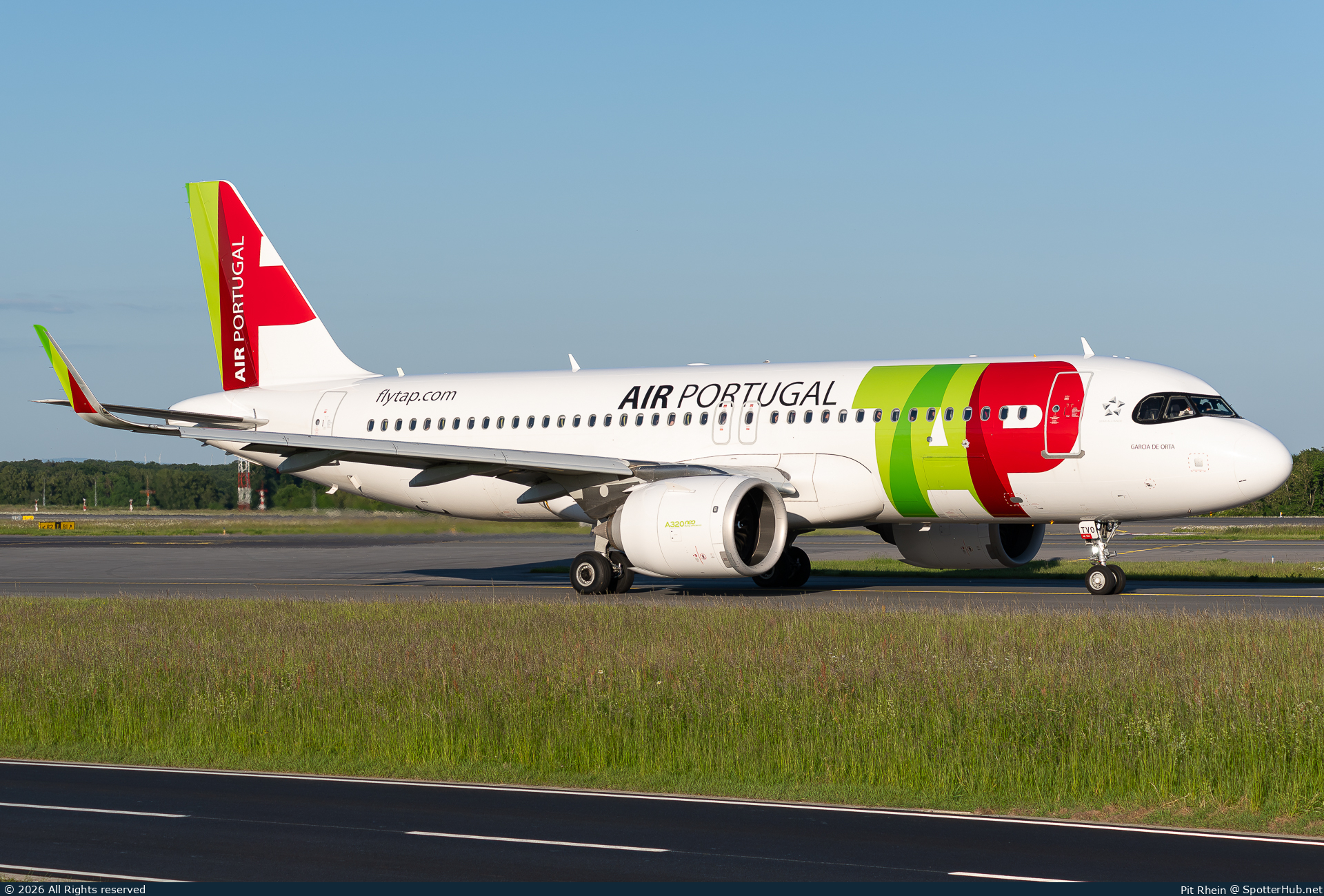 Photo of CS-TVO - Airbus A320-251N operated by TAP Air Portugal
