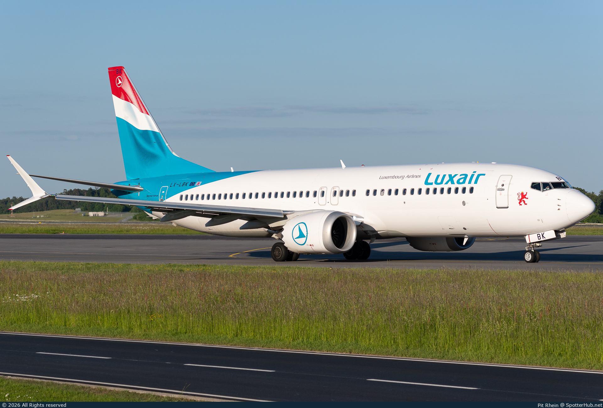 Photo of LX-LBK - Boeing 737 MAX 8 operated by Luxair