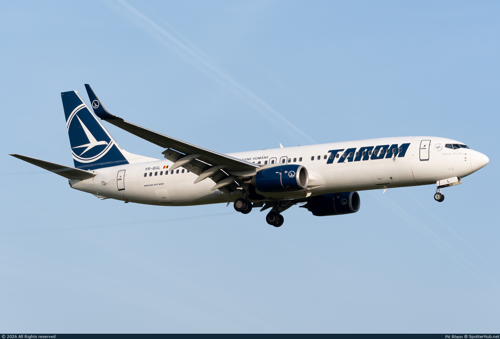 Photo of YR-BGL - Boeing 737-8H6 operated by Tarom - Romanian Air Transport