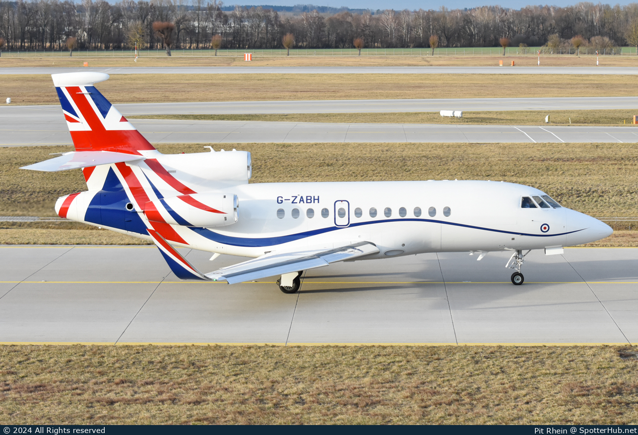 Photo of G-ZABH - Dassault Falcon 900LX operated by Royal Air Force