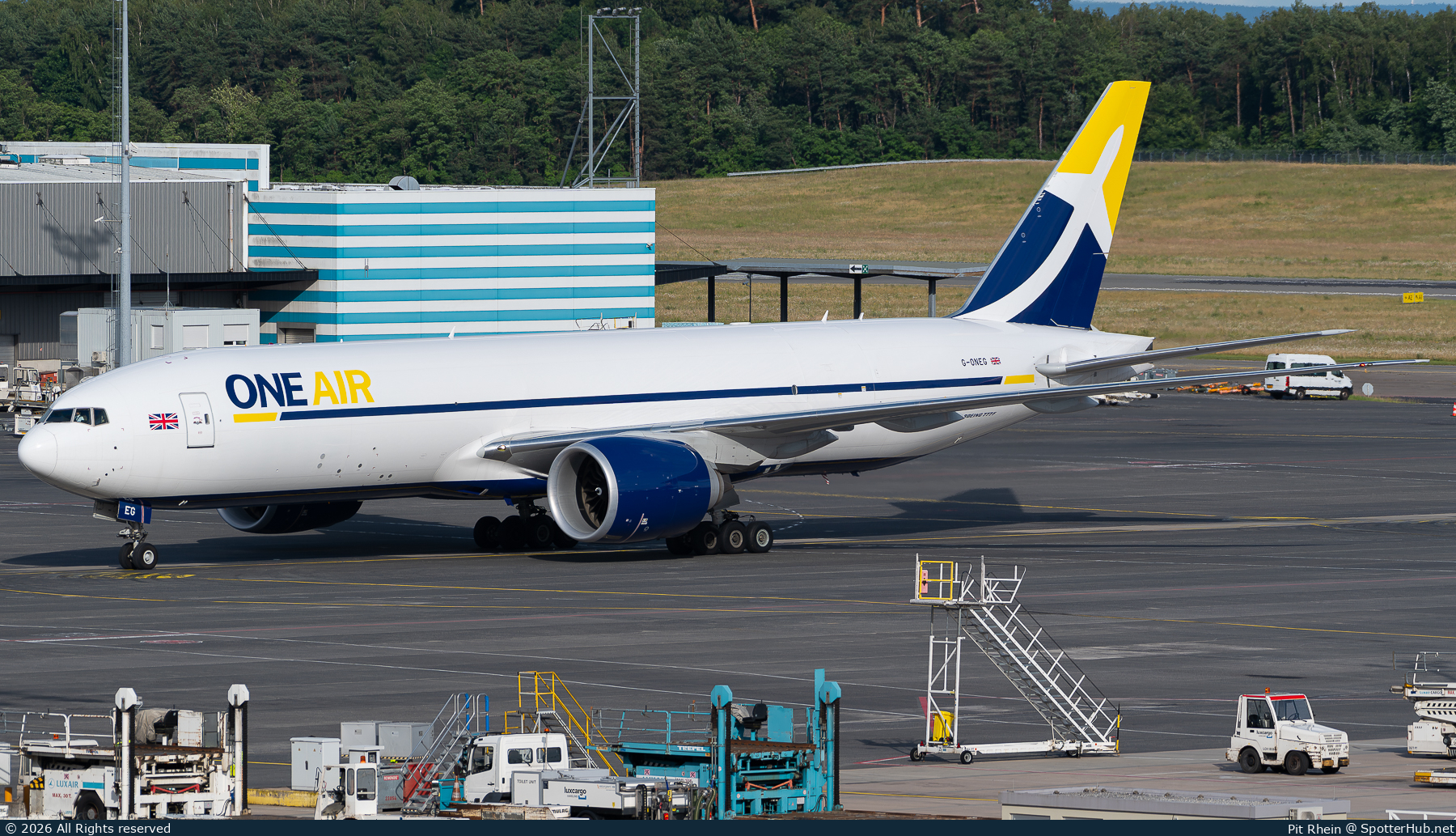 Photo of G-ONEG - Boeing 777-F operated by One Air