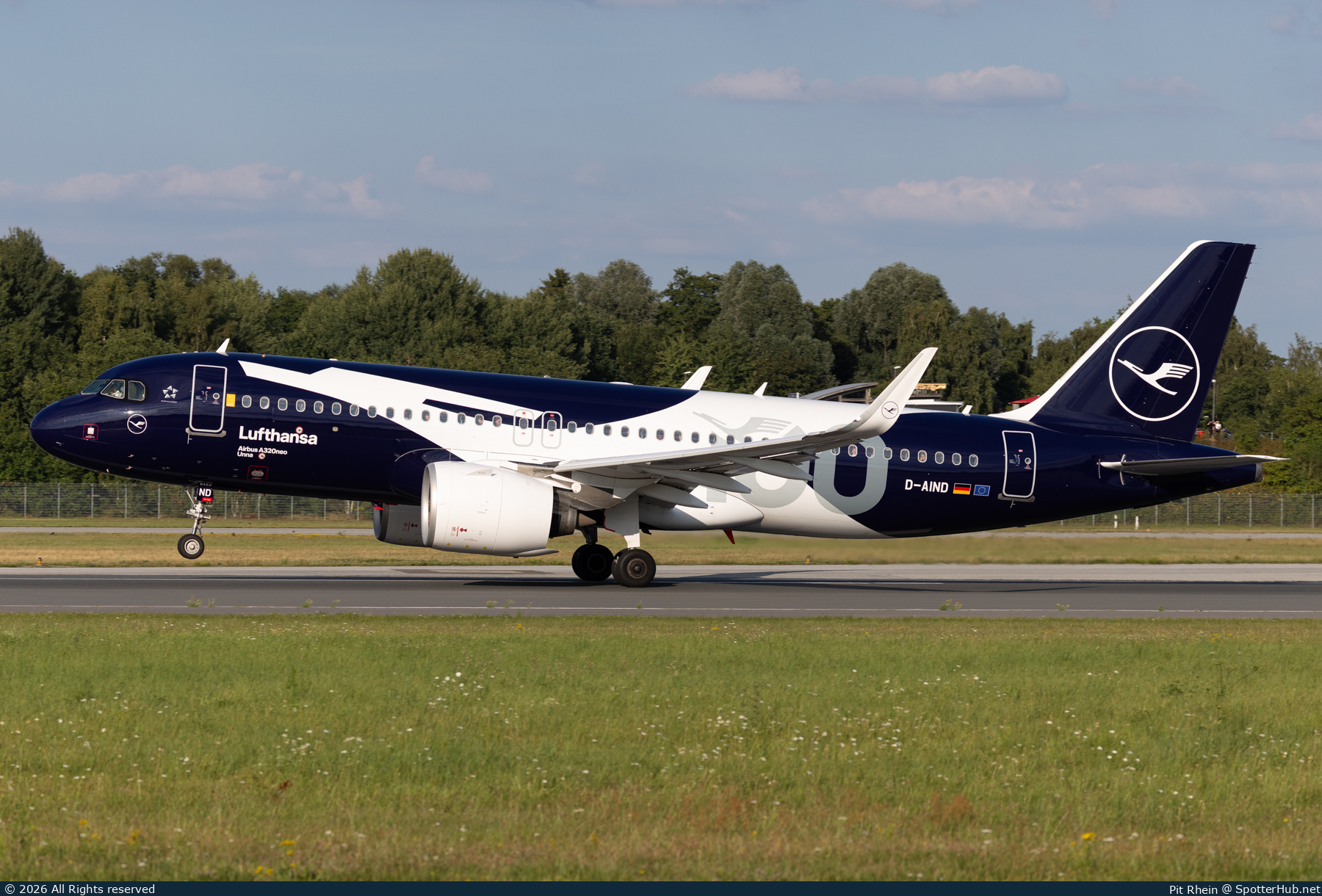Photo of D-AIND - Airbus A320-271N operated by Lufthansa