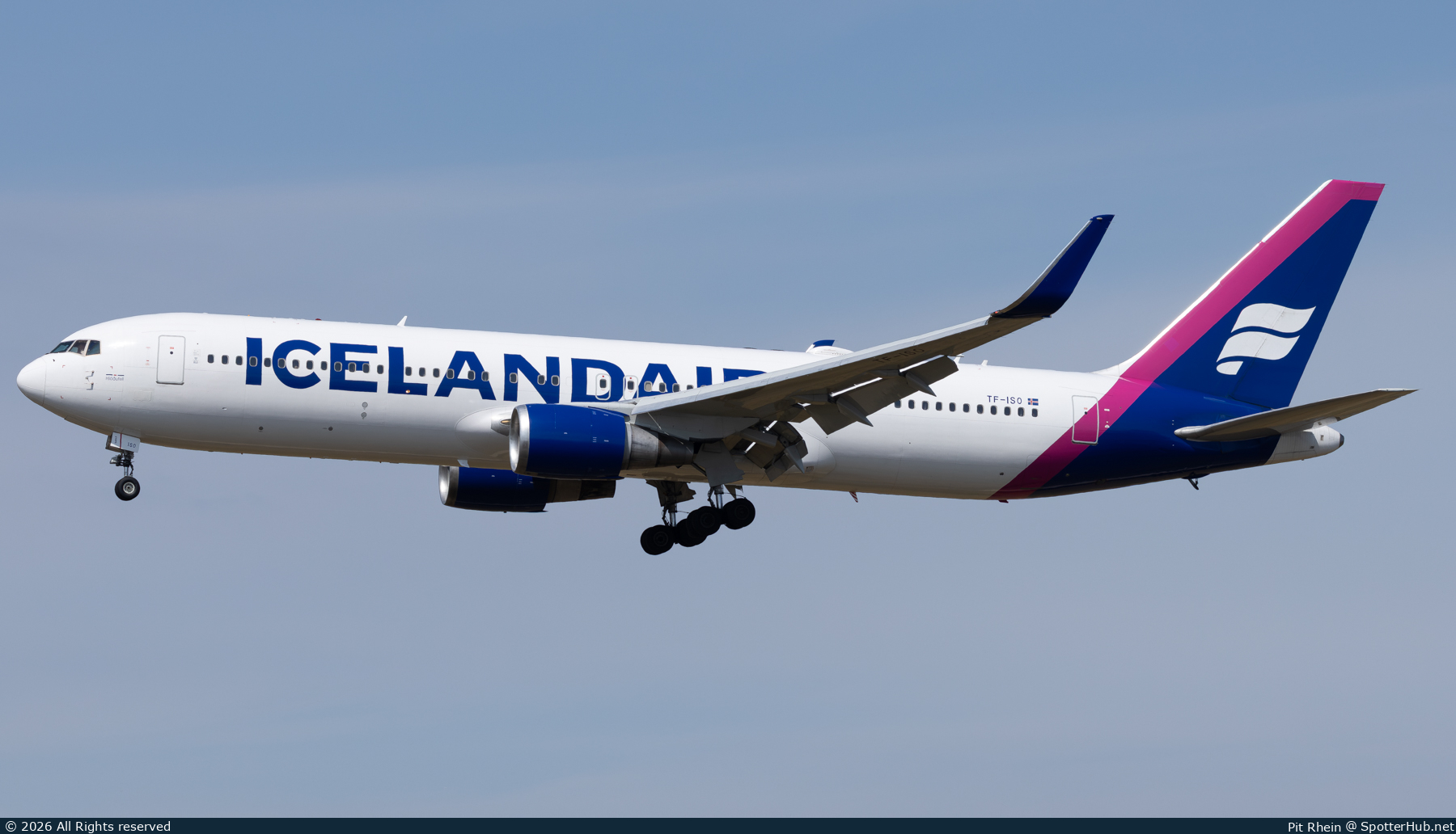 Photo of TF-ISO - Boeing 767-319(ER) operated by Icelandair
