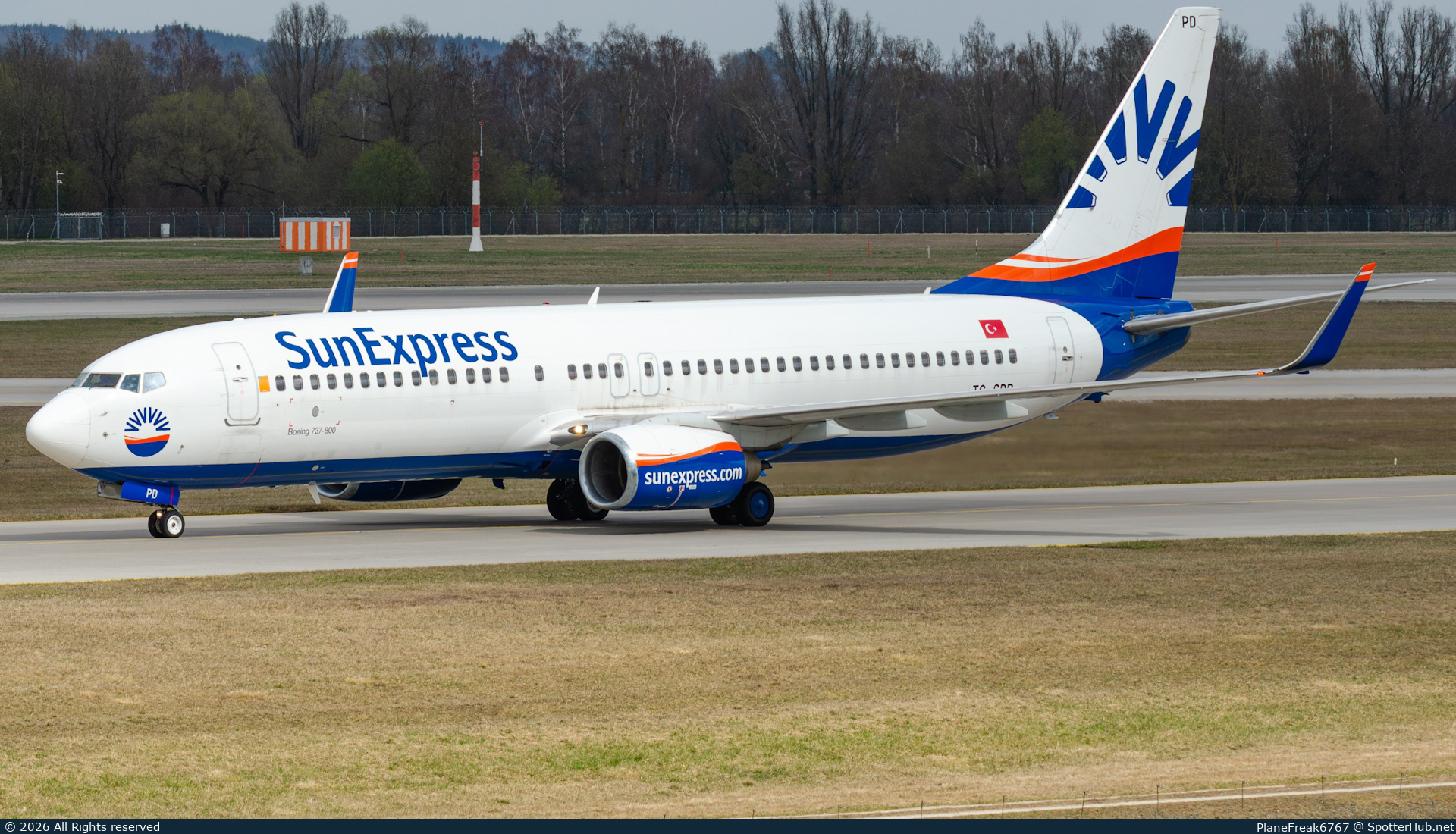 Photo of TC-SPD - Boeing 737-8AS operated by SunExpress