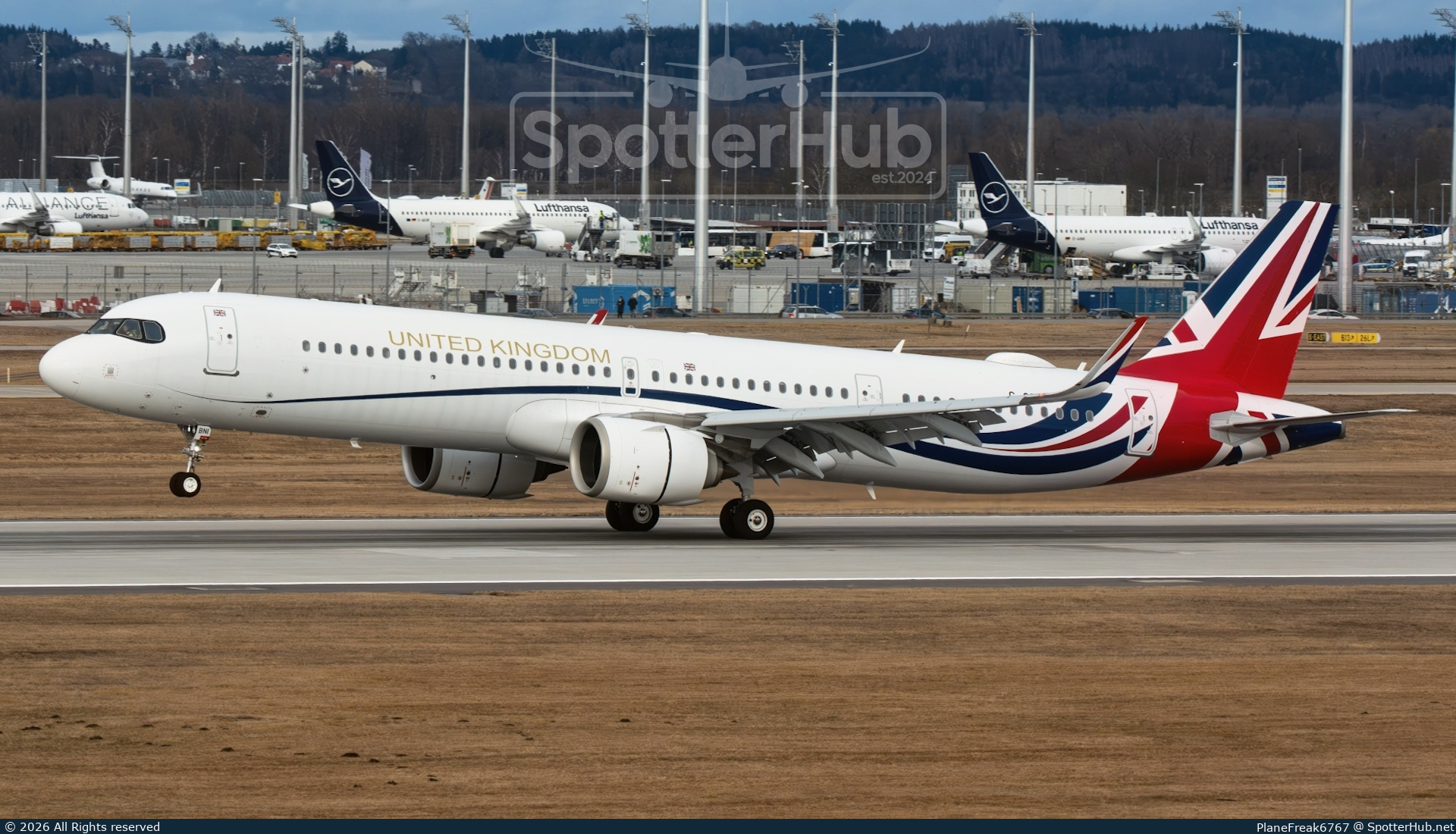 Photo of G-GBNI - Airbus A321-251NX operated by Government of the United Kingdom (opb Titan Airways)