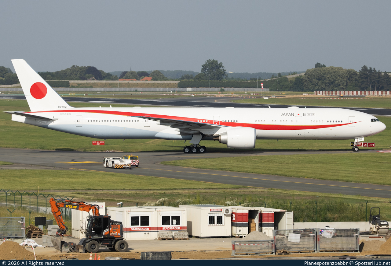 Photo of 80-1112 - Boeing 777-3SB(ER) operated by Japan Air Self-Defense Force