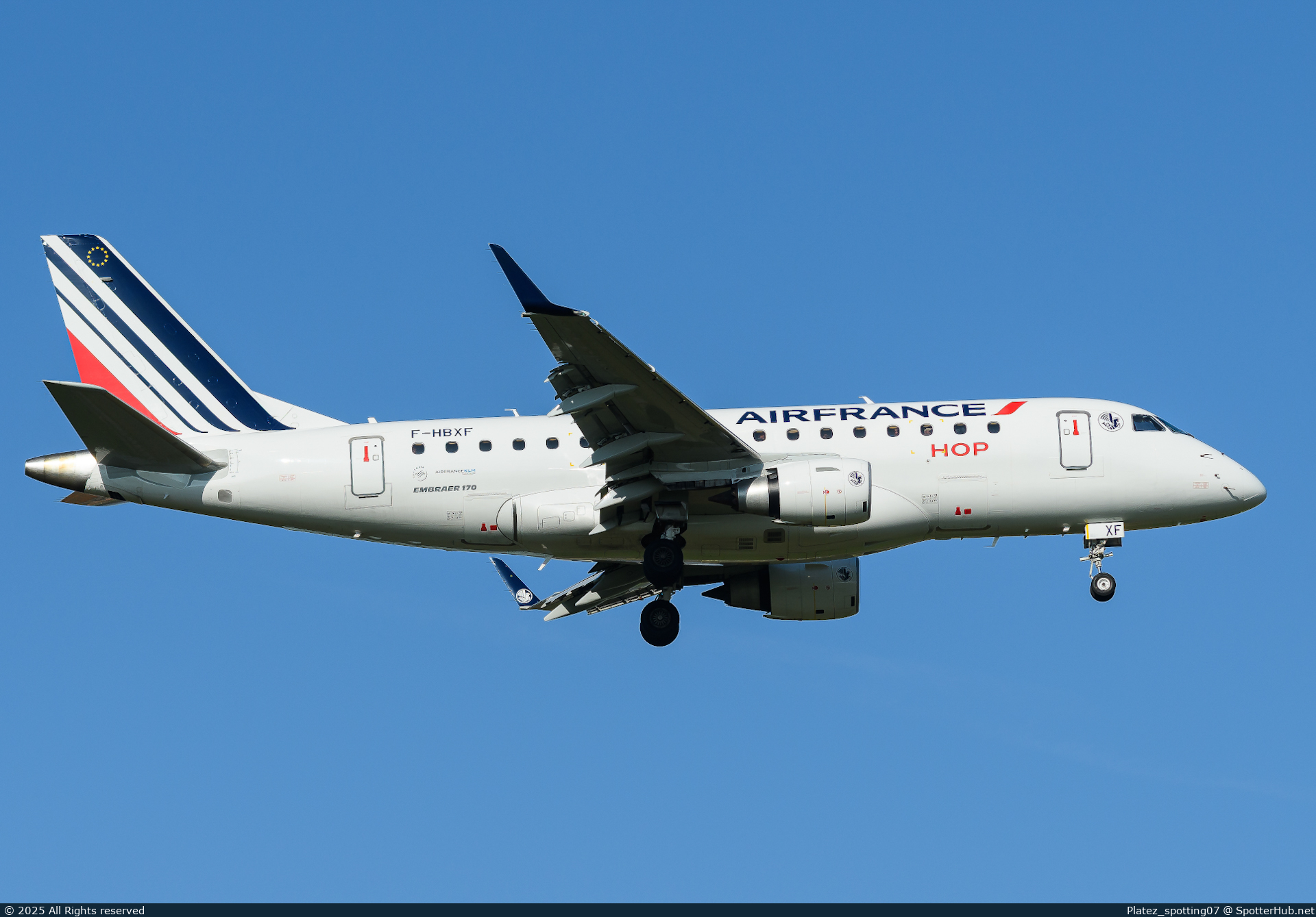 Photo of F-HBXF - Embraer ERJ-170STD operated by Air France HOP