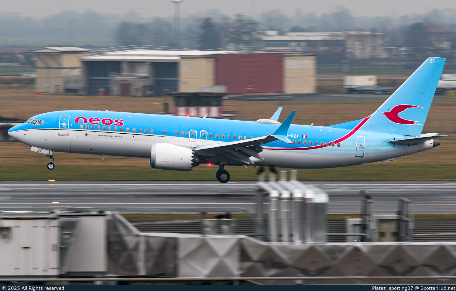 Photo of EI-RZF - Boeing 737 MAX 8 operated by Neos
