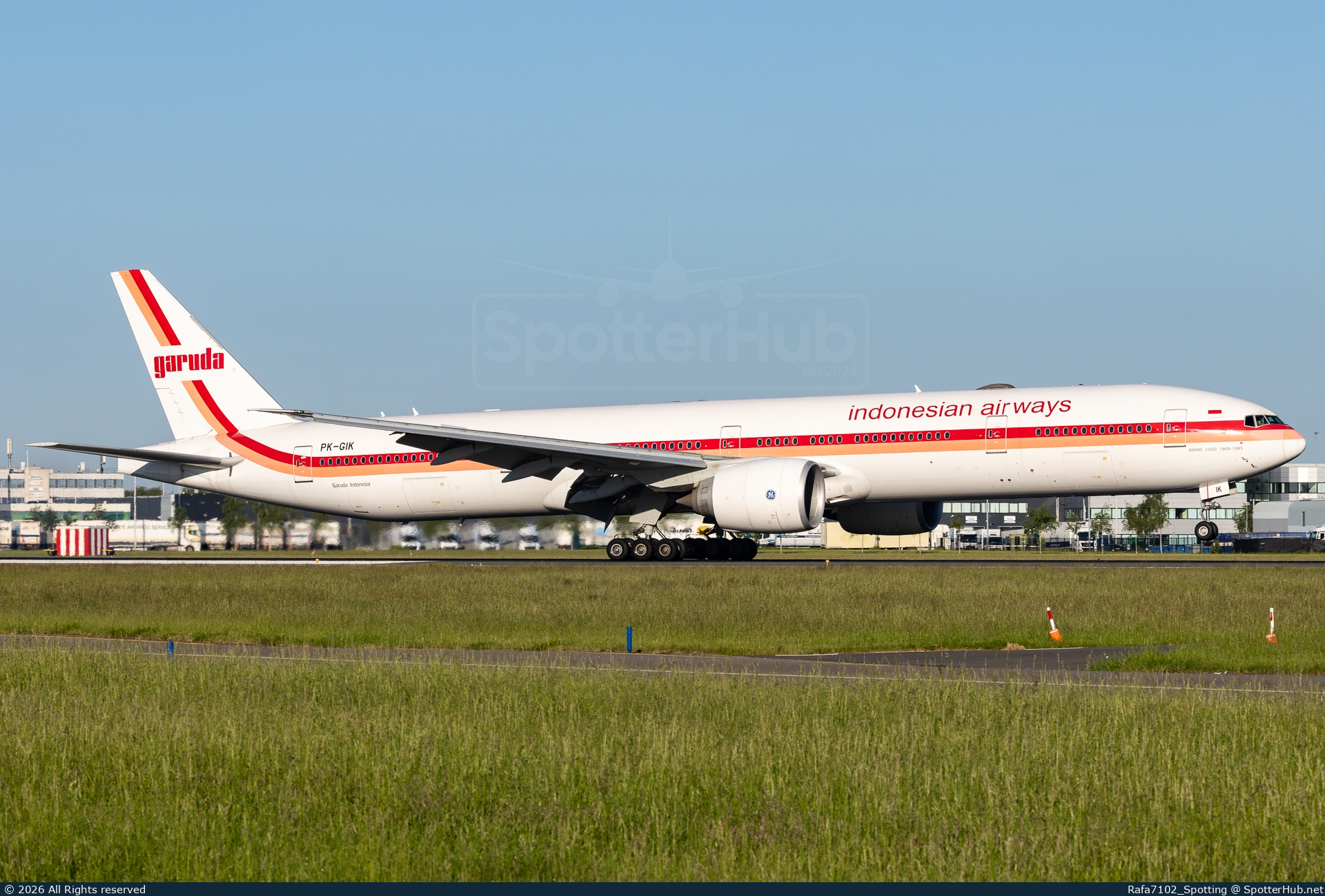 Photo of PK-GIK - Boeing 777-3U3(ER) operated by Garuda Indonesia