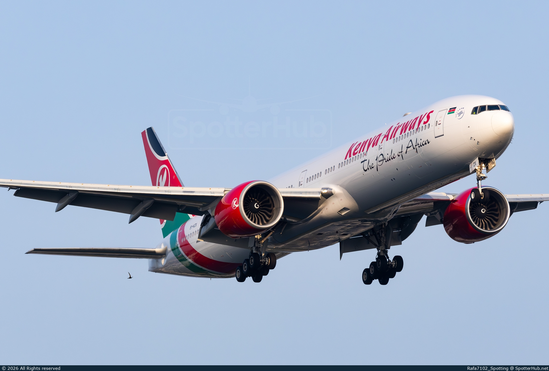Photo of 5Y-KZX - Boeing 777-3U8(ER) operated by Kenya Airways