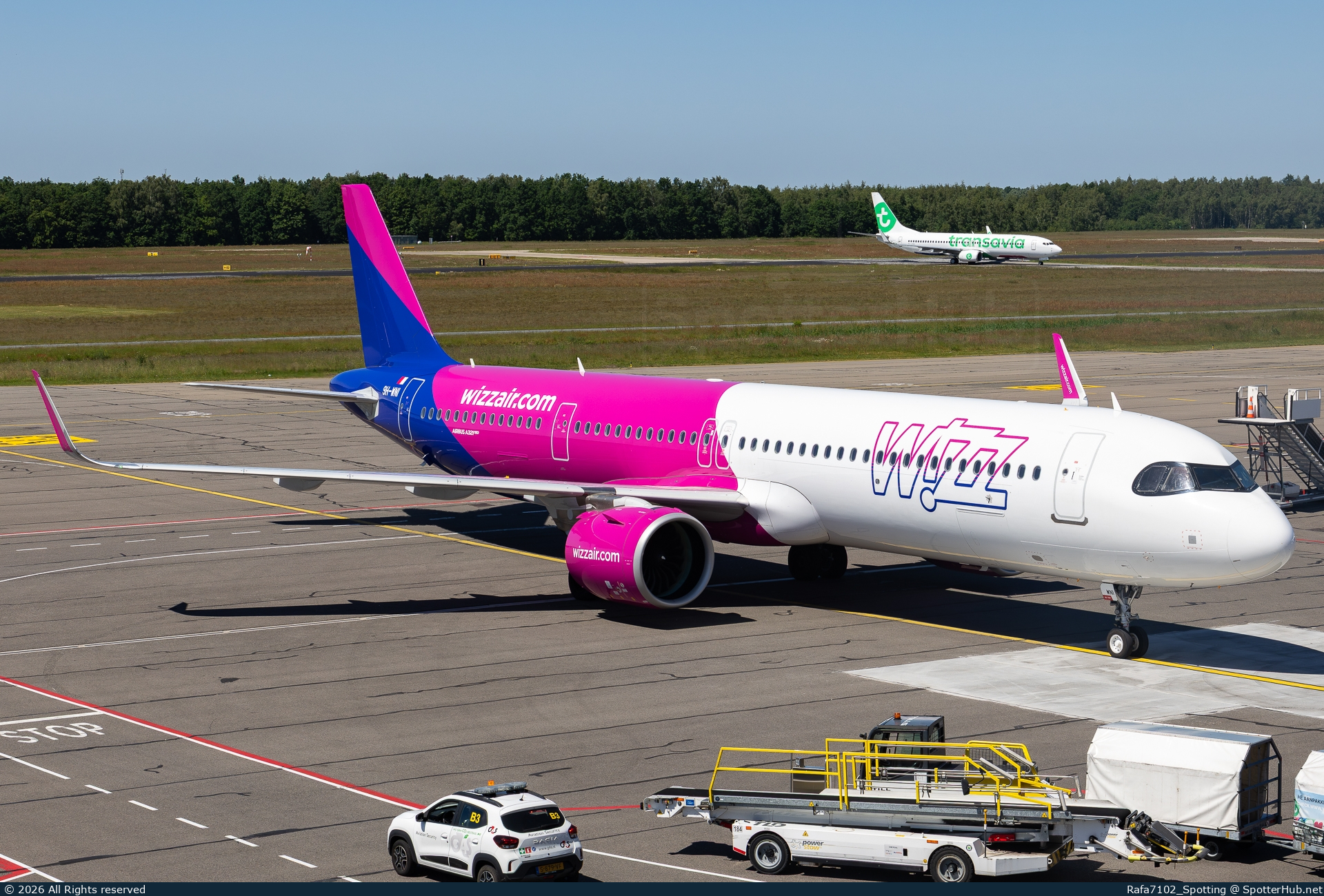 Photo of 9H-WNI - Airbus A321-271NX operated by Wizz Air Malta