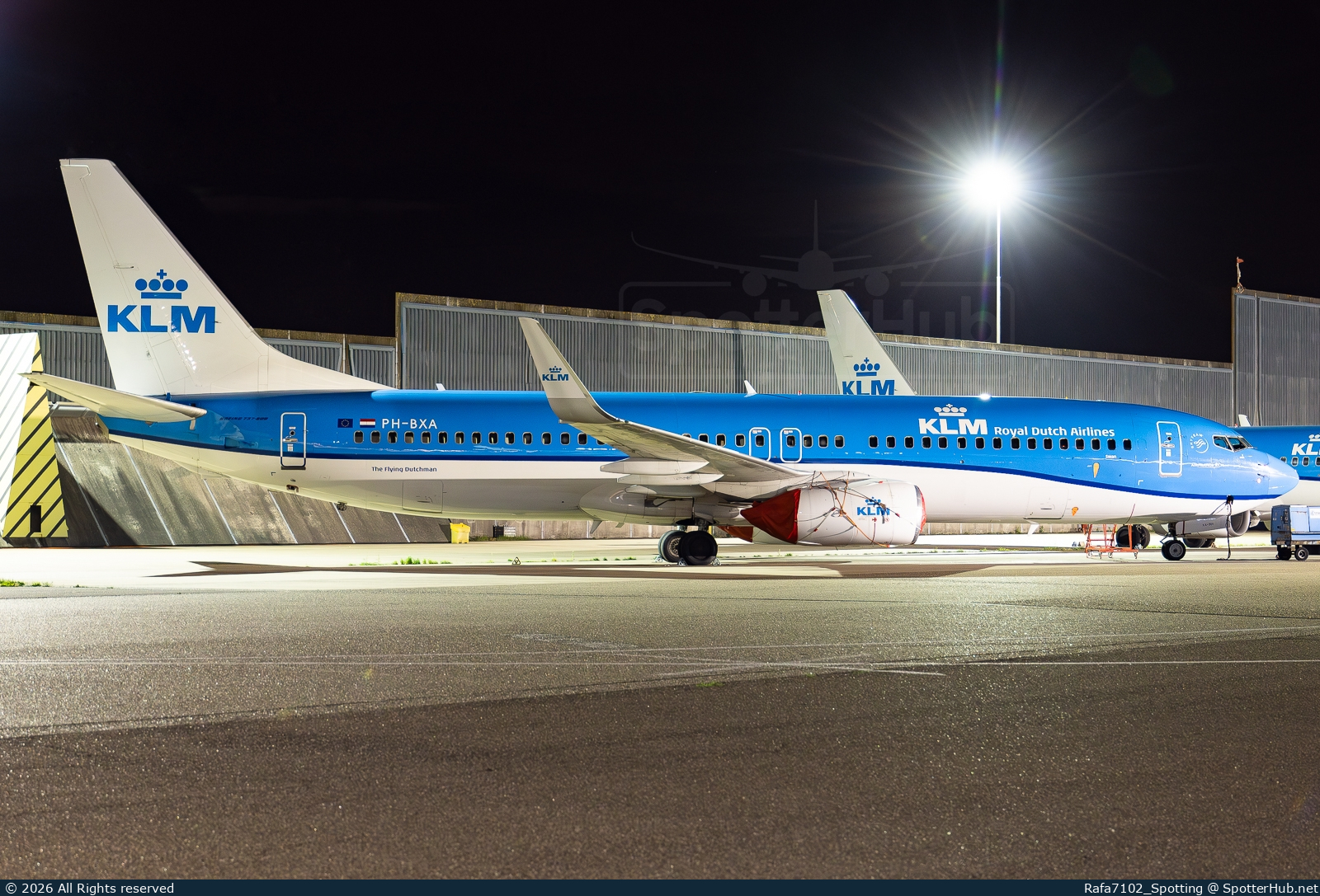 Photo of PH-BXA - Boeing 737-8K2 operated by KLM Royal Dutch Airlines