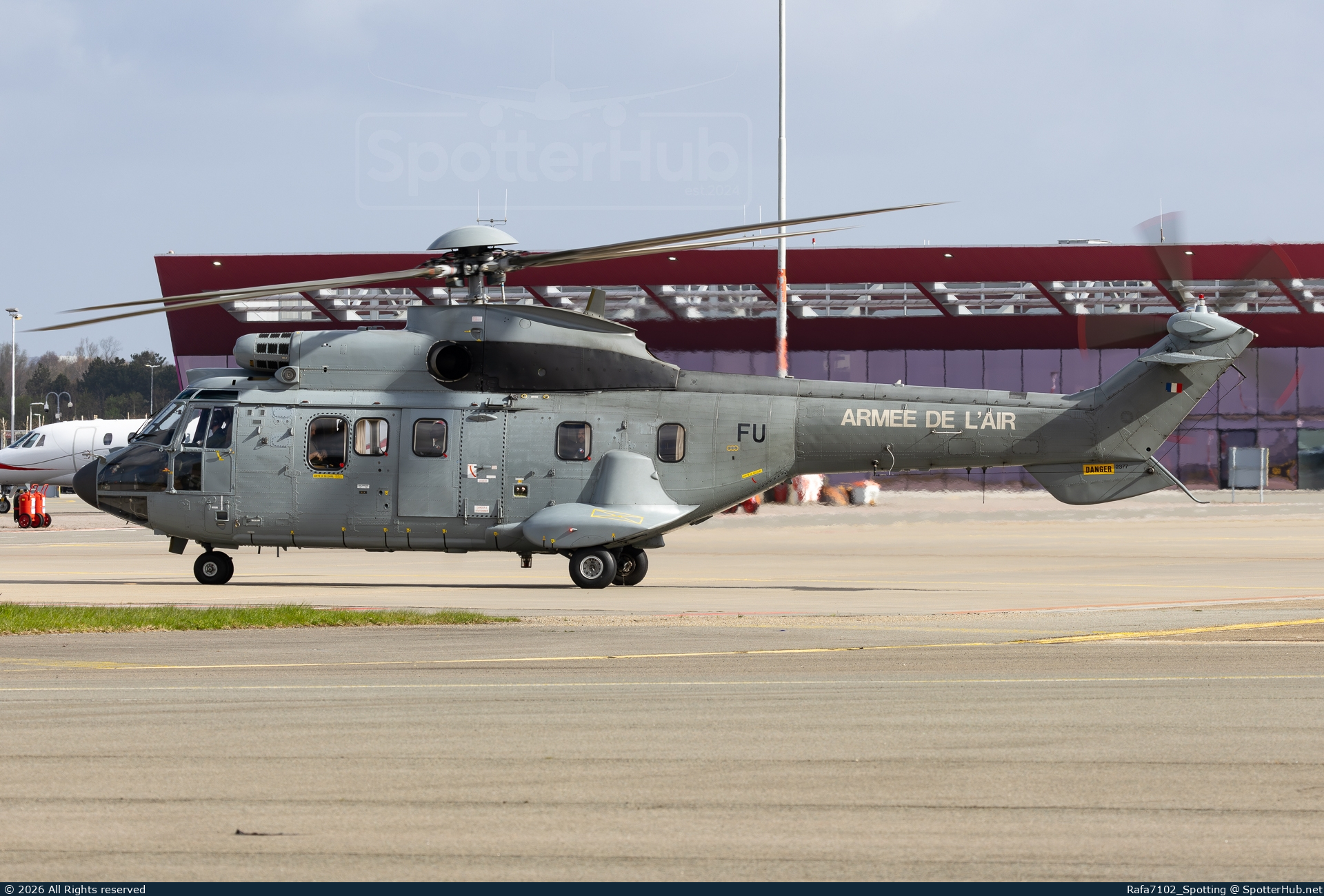 Photo of 2377 - Aérospatiale AS332L1 Super Puma operated by French Air Force