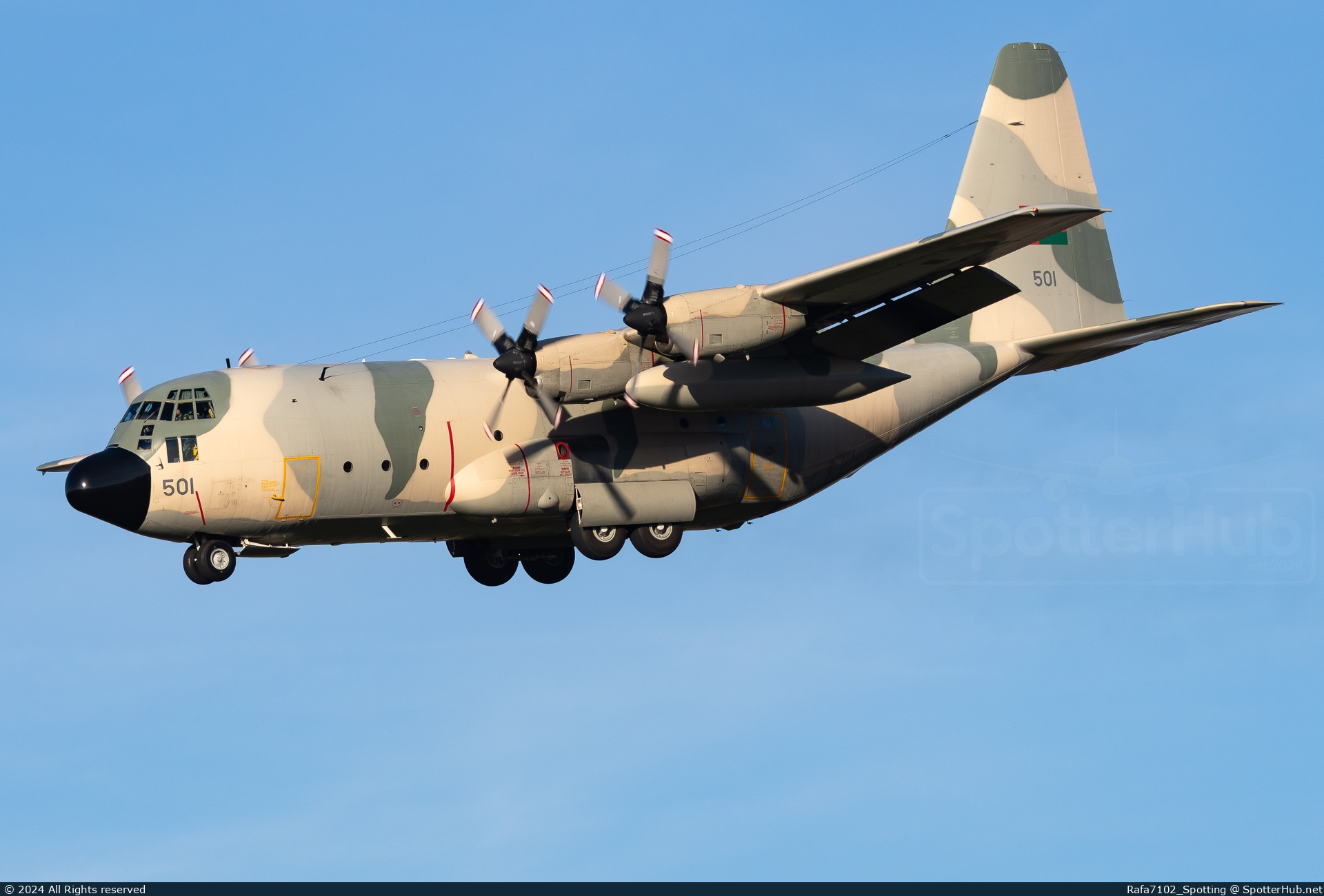 Photo of 501 - Lockheed C-130H Hercules operated by Royal Oman Air Force