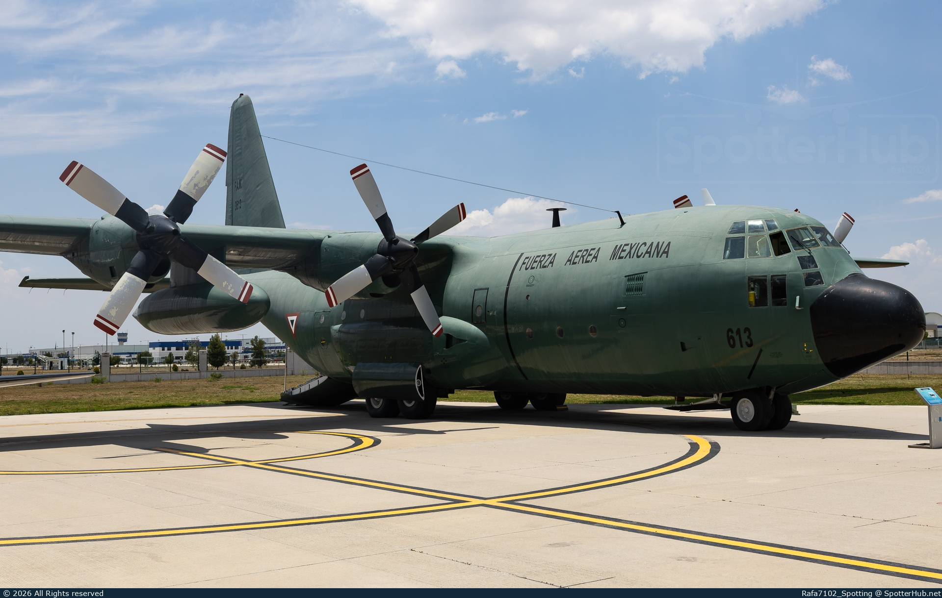 Photo of 3613 - Lockheed C-130E Hercules operated by Mexican Air Force