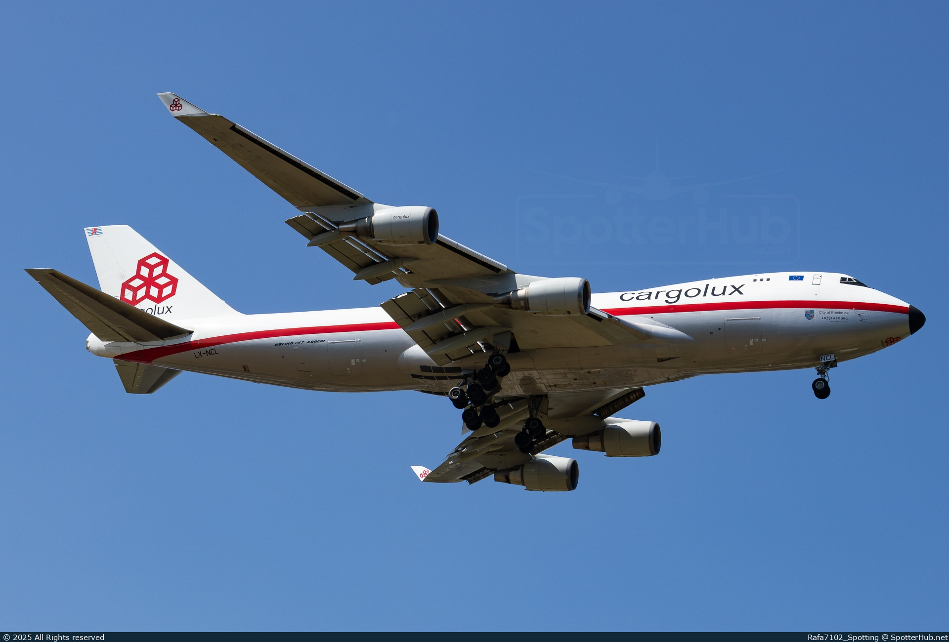 Photo of LX-NCL - Boeing 747-4EVF(ER) operated by Cargolux