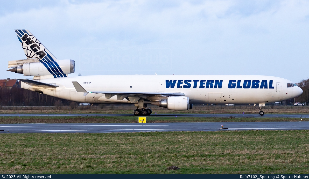 Photo of N513SN - McDonnell Douglas MD-11(F) operated by Western Global Airlines