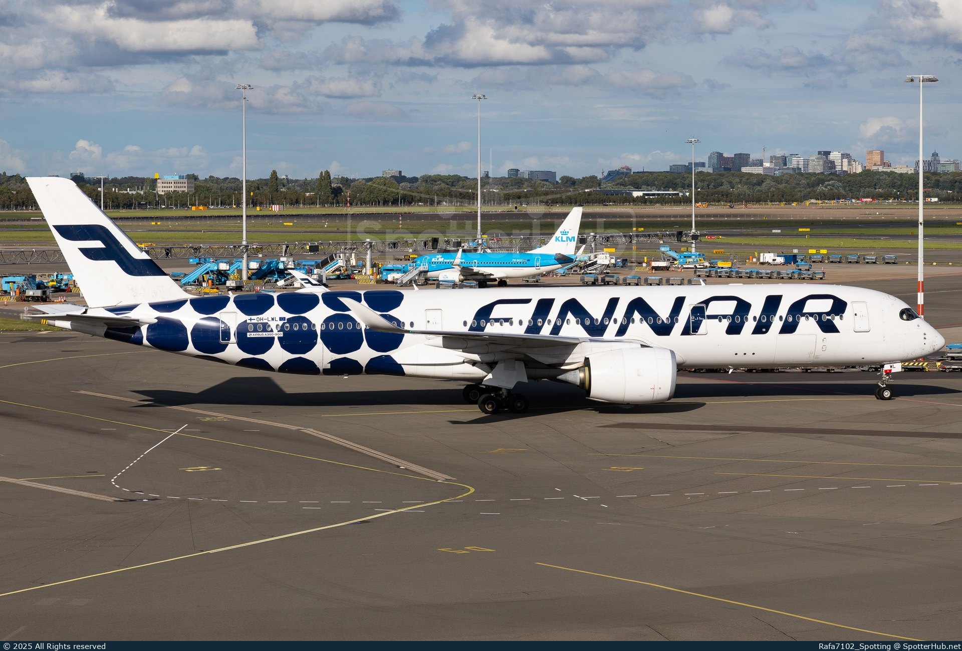Photo of OH-LWL - Airbus A350-941 operated by Finnair