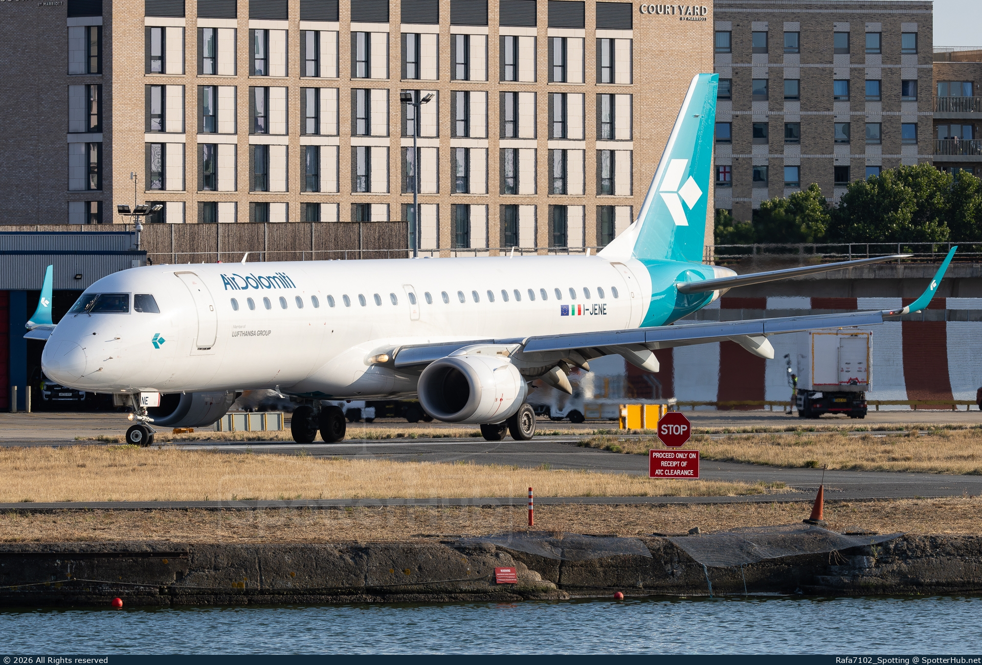 Photo of I-JENE - Embraer ERJ-190LR operated by Air Dolomiti