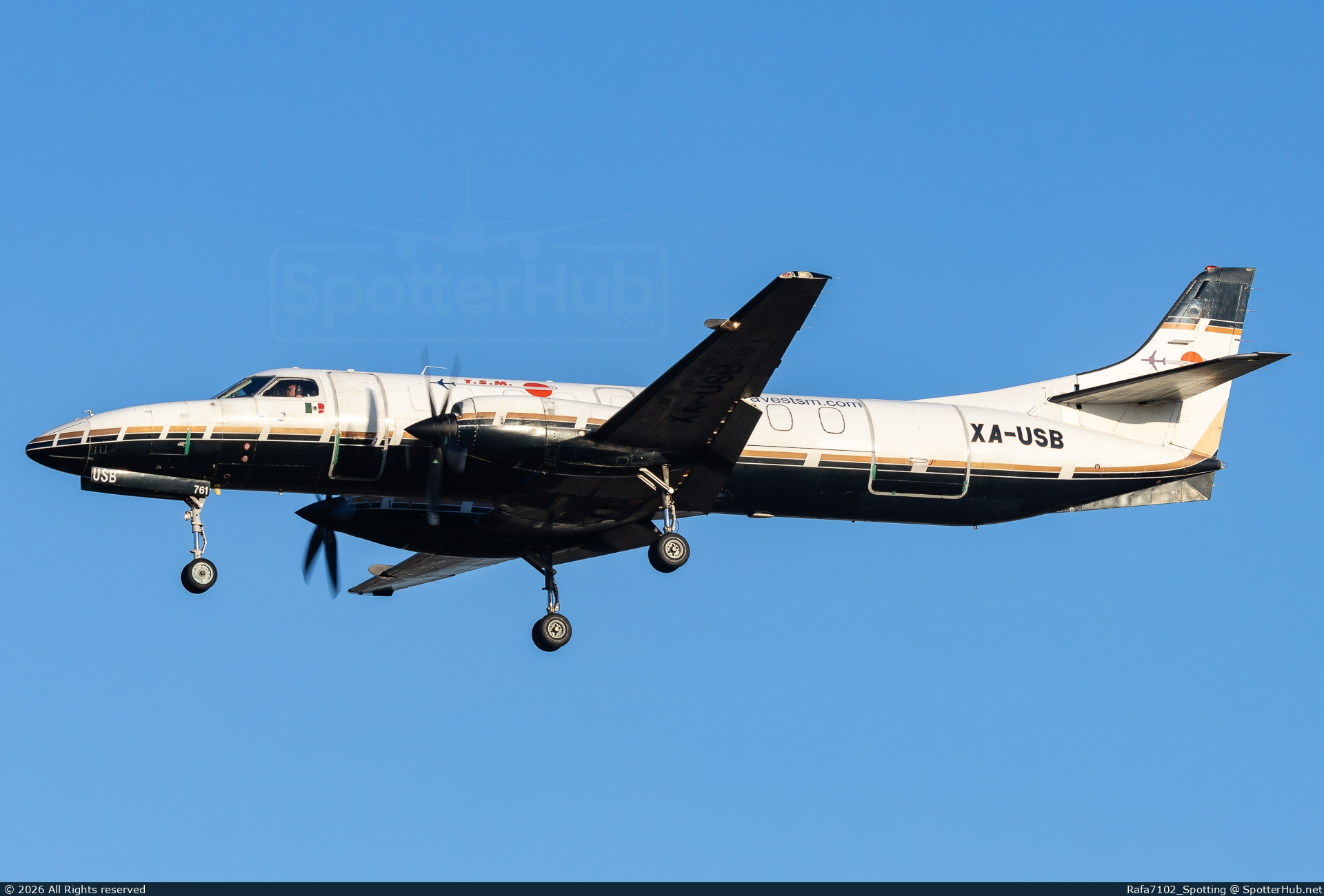 Photo of XA-USB - Fairchild Swearingen Metro III operated by Aeronaves TSM
