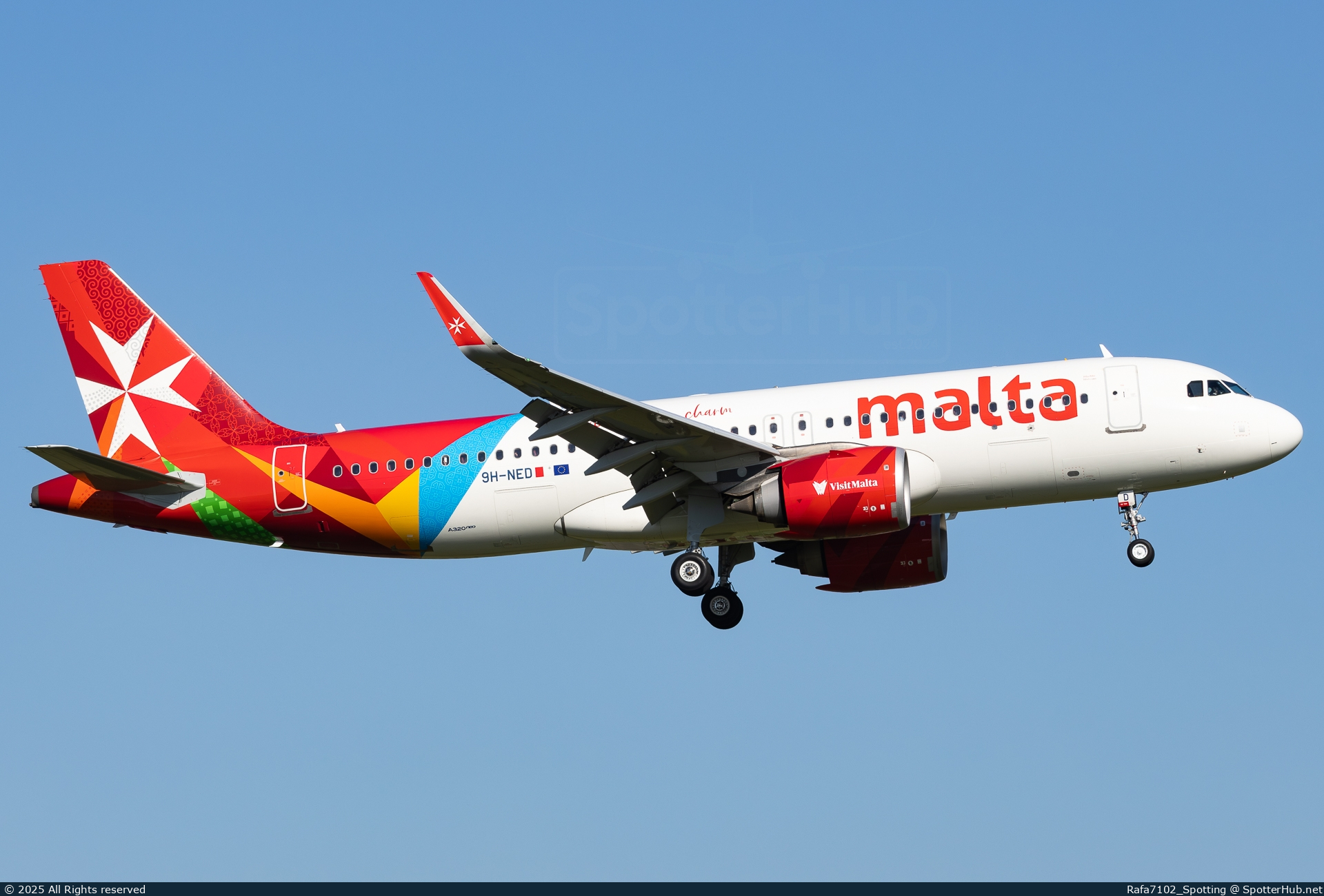 Photo of 9H-NED - Airbus A320-251N operated by KM Malta Airlines