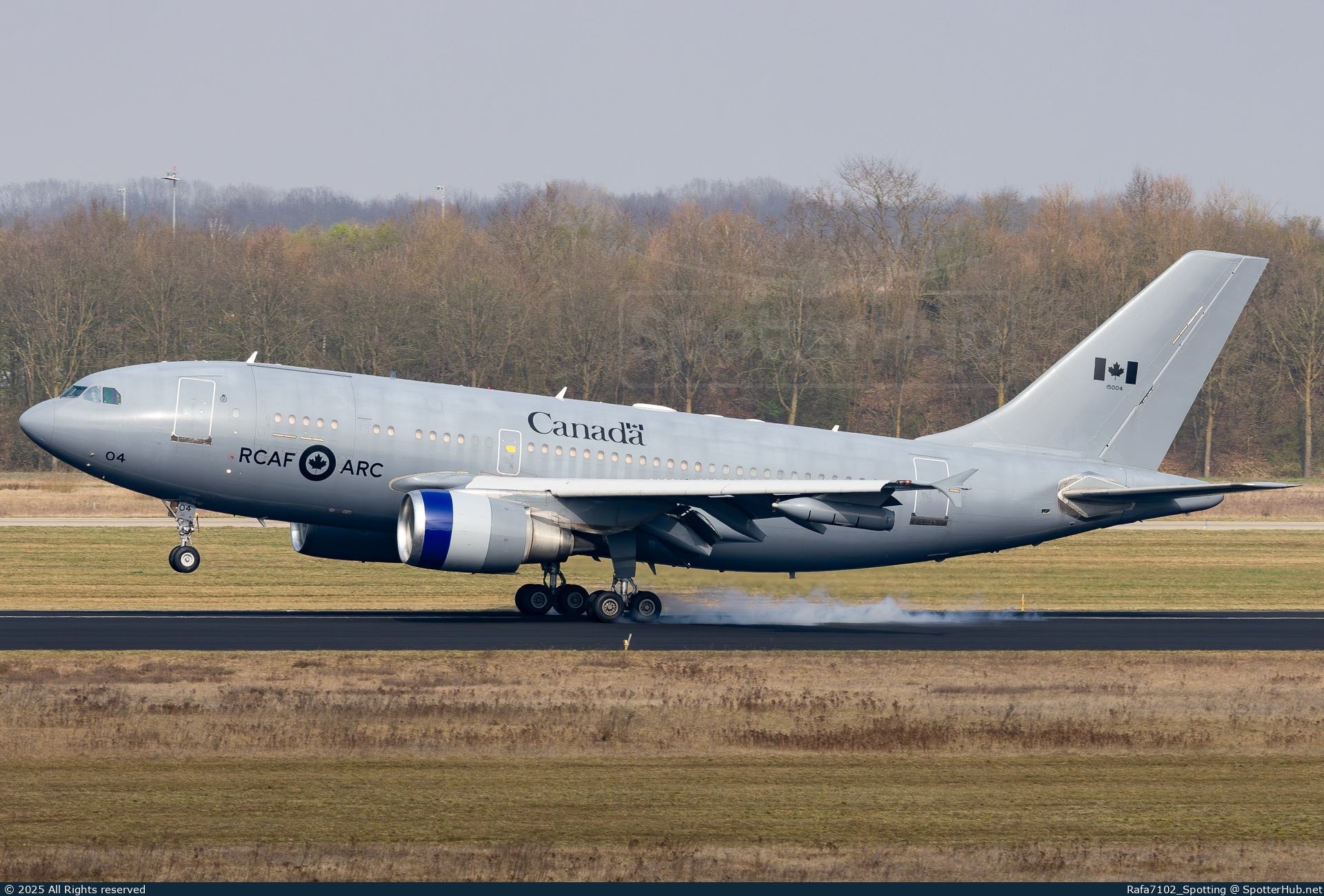 Photo of 15004 - Airbus CC-150 Polaris operated by Royal Canadian Air Force