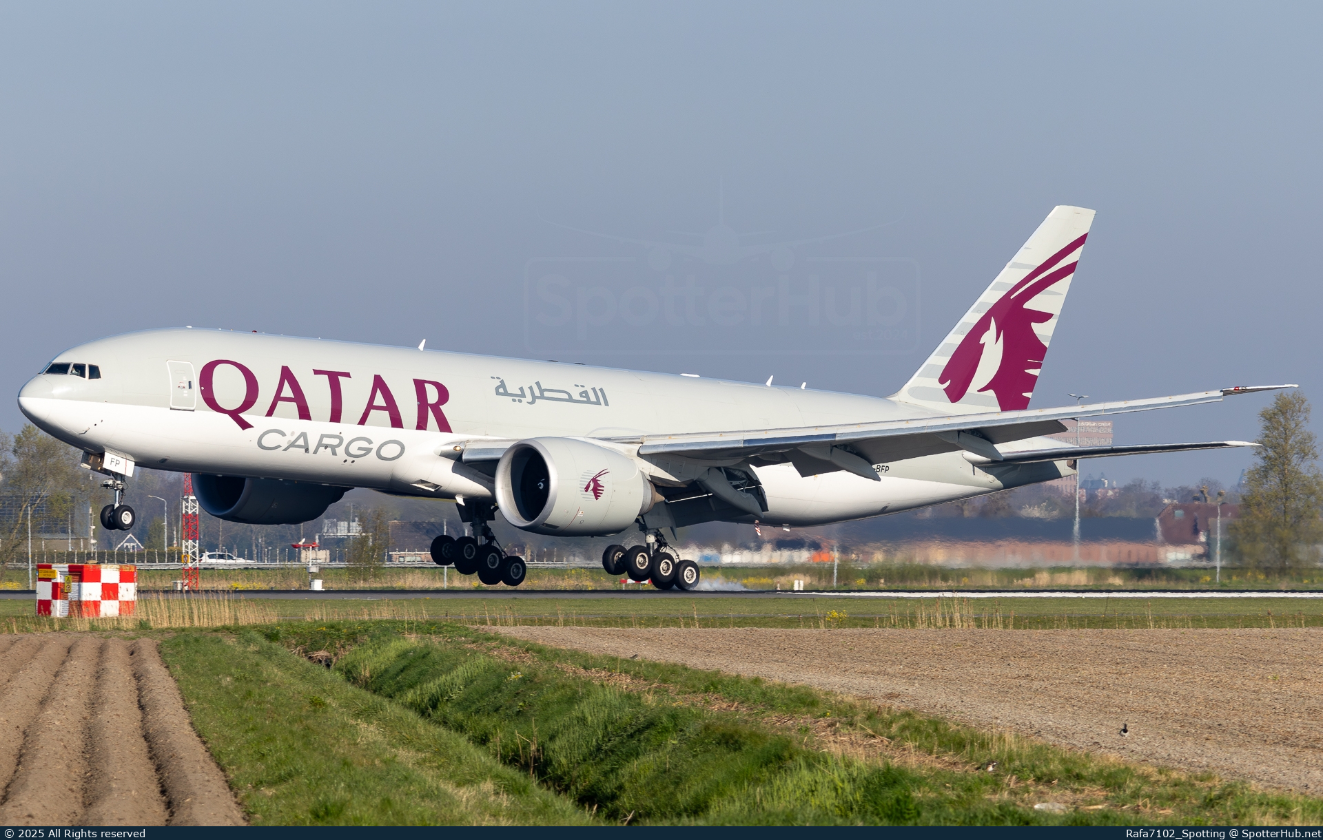 Photo of A7-BFP - Boeing 777-F operated by Qatar Airways Cargo