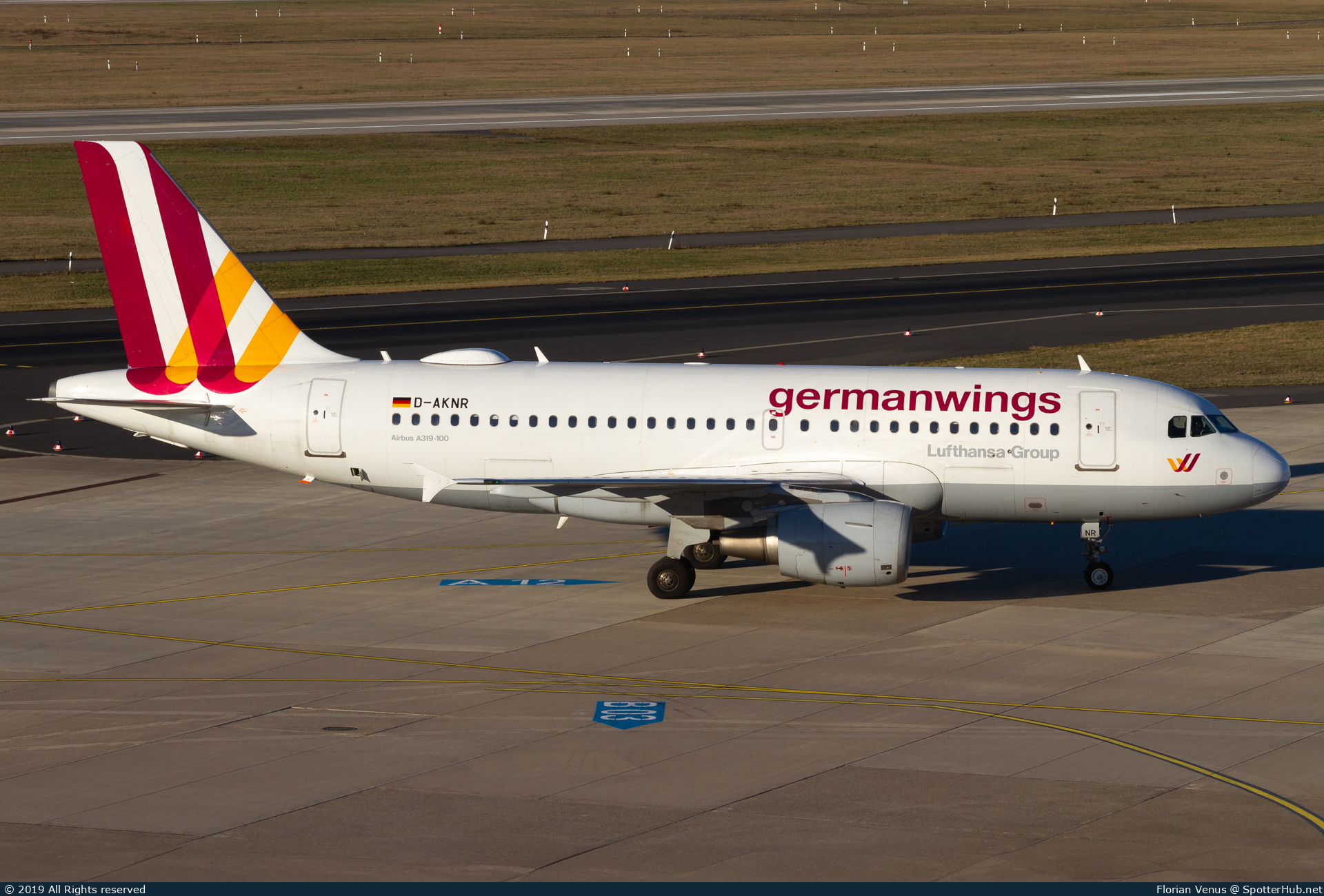 Photo of D-AKNR - Airbus A319-112 operated by Germanwings
