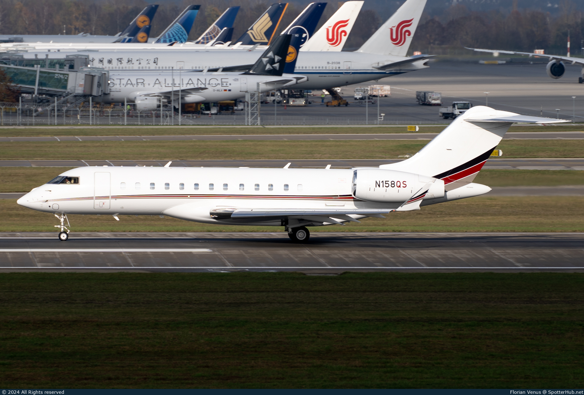 Photo of N158QS - Bombardier Global 6500 operated by NetJets