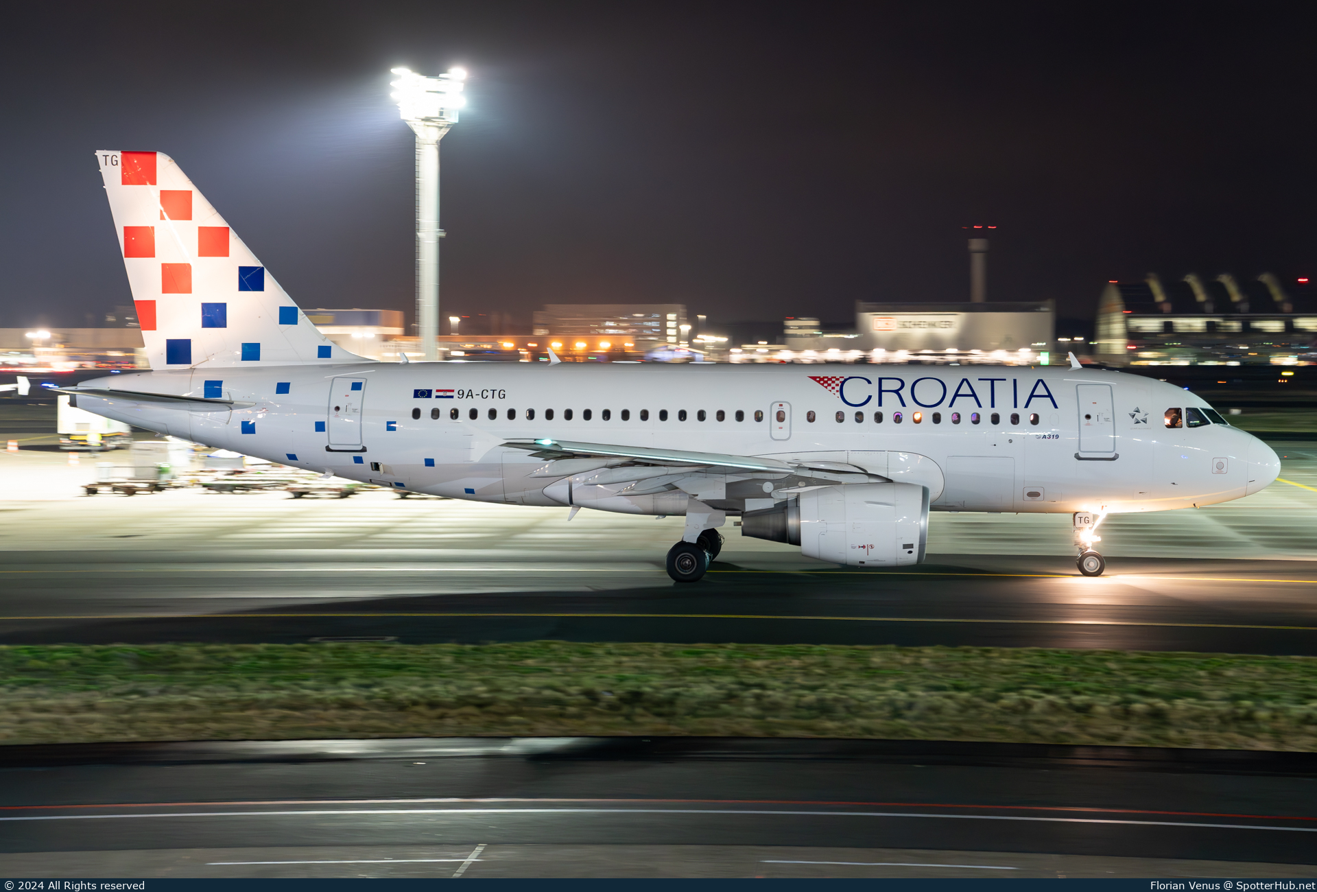 Photo of 9A-CTG - Airbus A319-112 operated by Croatia Airlines