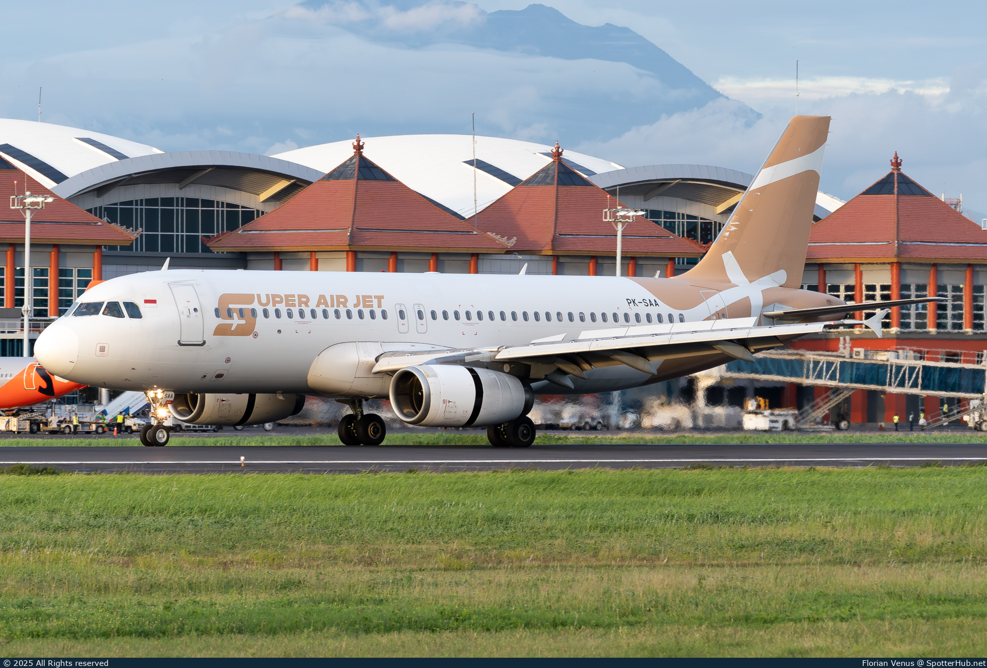 Photo of PK-SAA - Airbus A320-232 operated by Super Air Jet