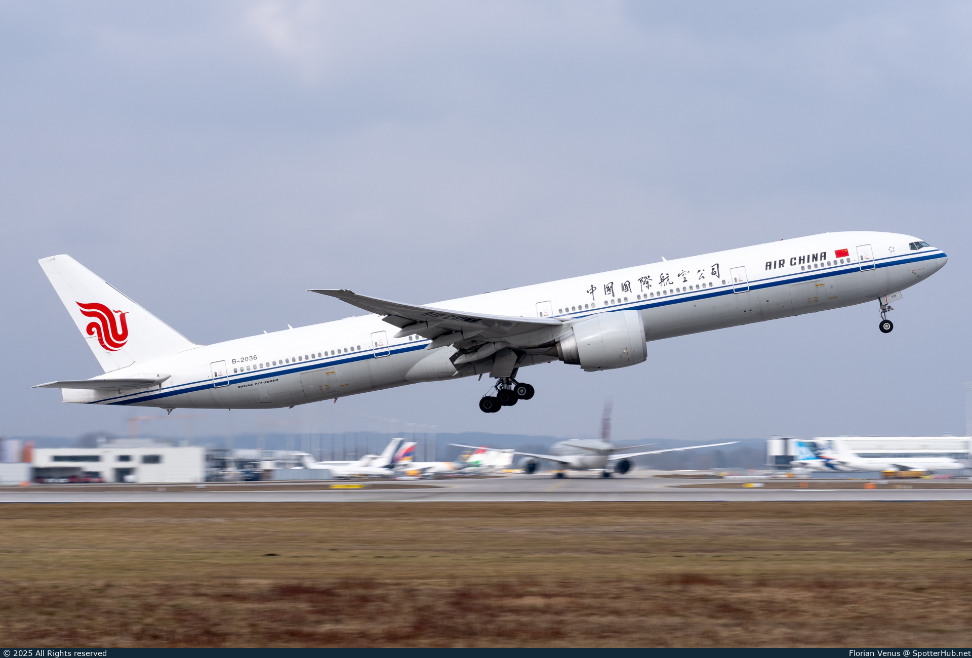 Photo of B-2036 - Boeing 777-39L(ER) operated by Air China