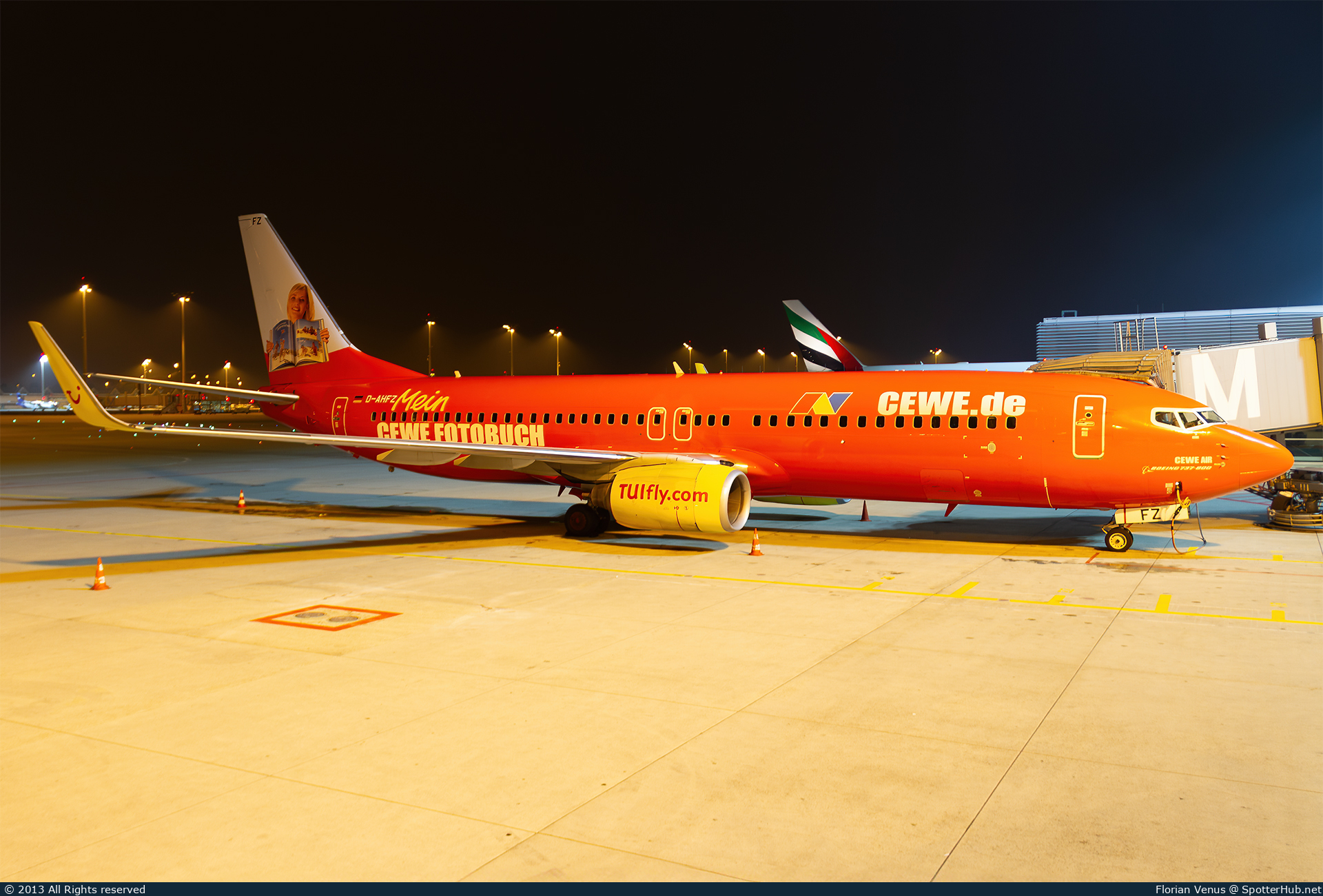 Photo of D-AHFZ - Boeing 737-8K5 operated by TUIfly