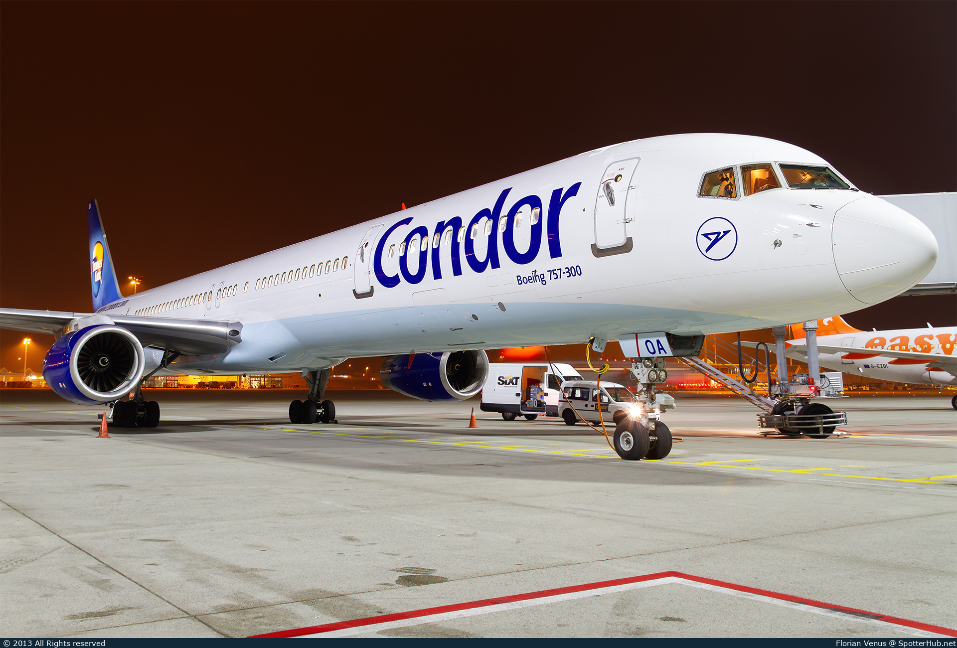 Photo of D-ABOA - Boeing 757-330 operated by Condor