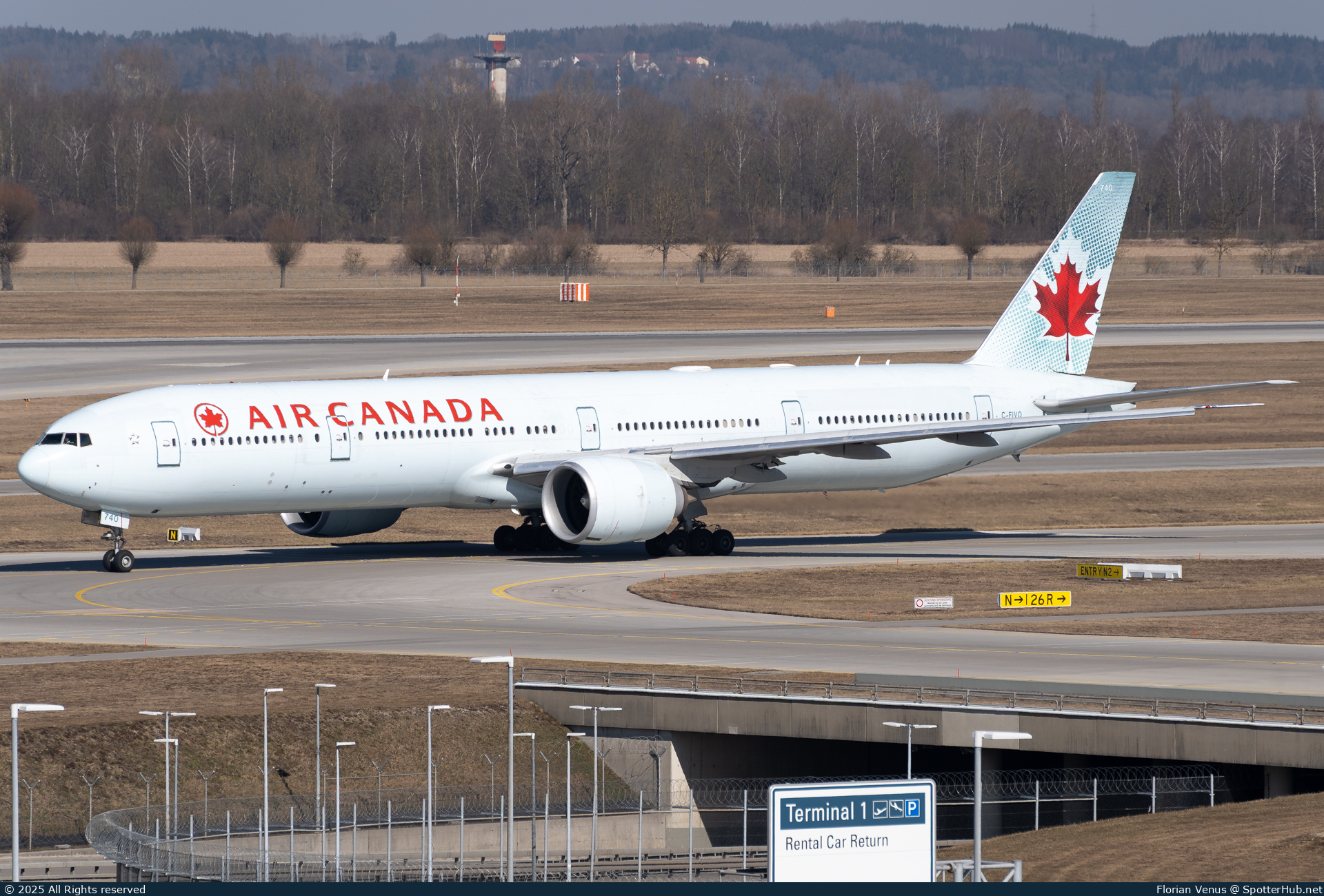 Photo of C-FIVQ - Boeing 777-333(ER) operated by Air Canada