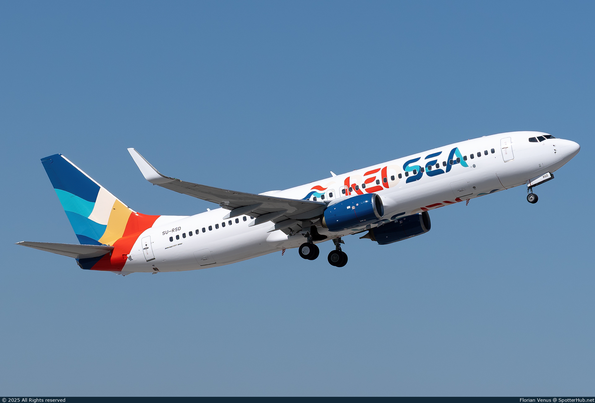 Photo of SU-RSD - Boeing 737-8EH operated by Red Sea Airlines